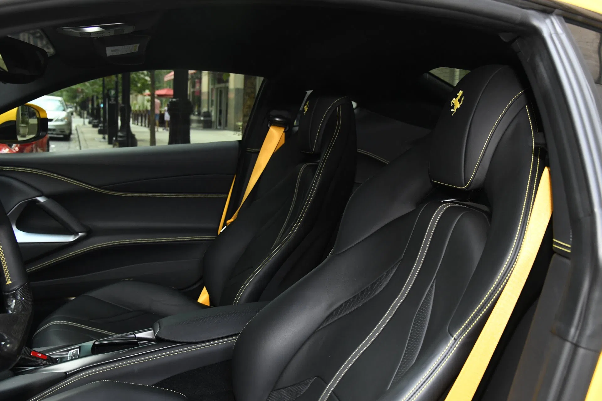 2018 Ferrari 812 Superfast interior, seats, Nero