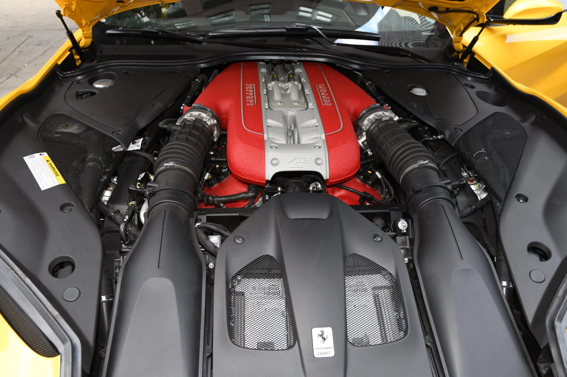 2018 Ferrari 812 Superfast engine