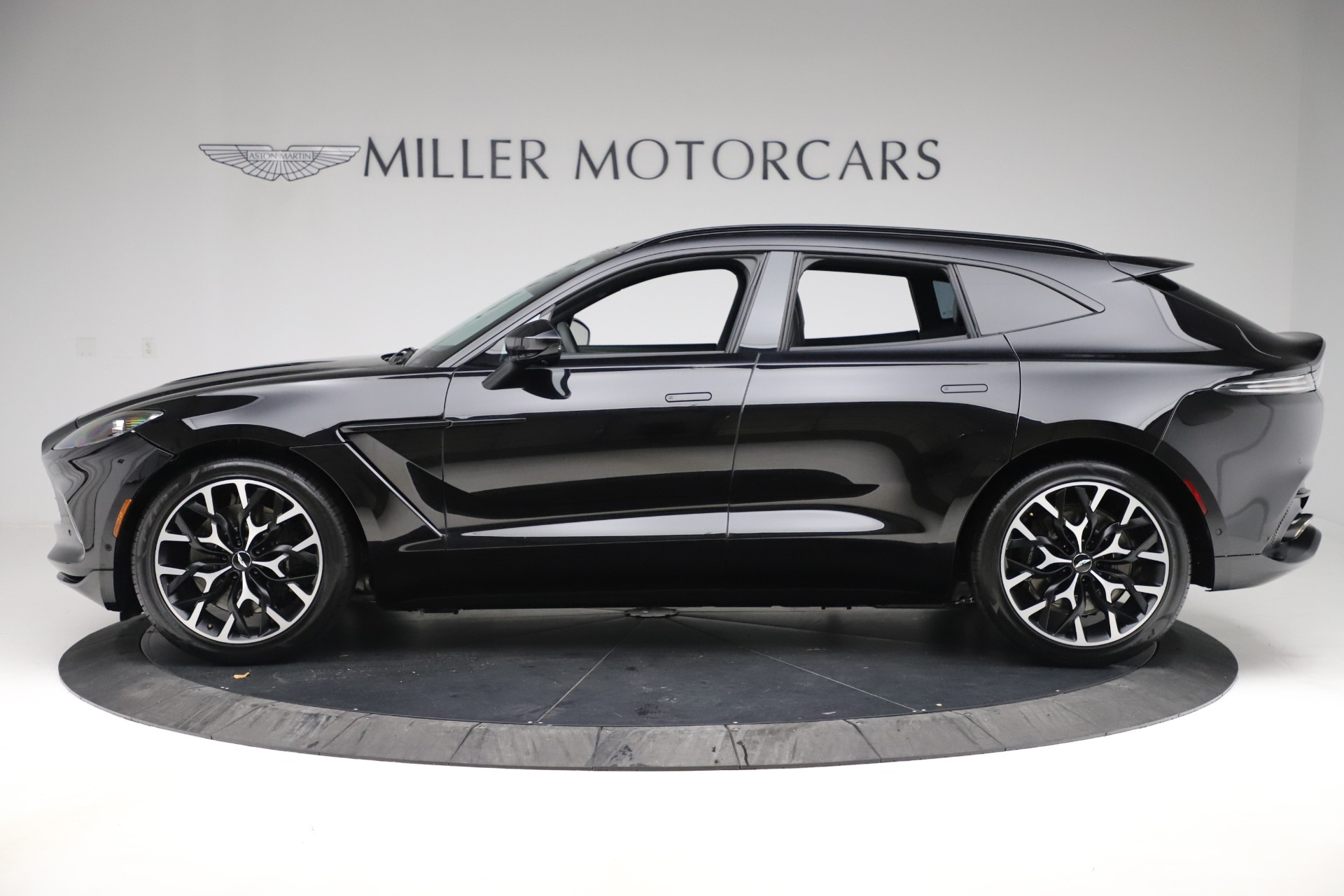 2020 Aston Martin DBX SUV, 5/20
