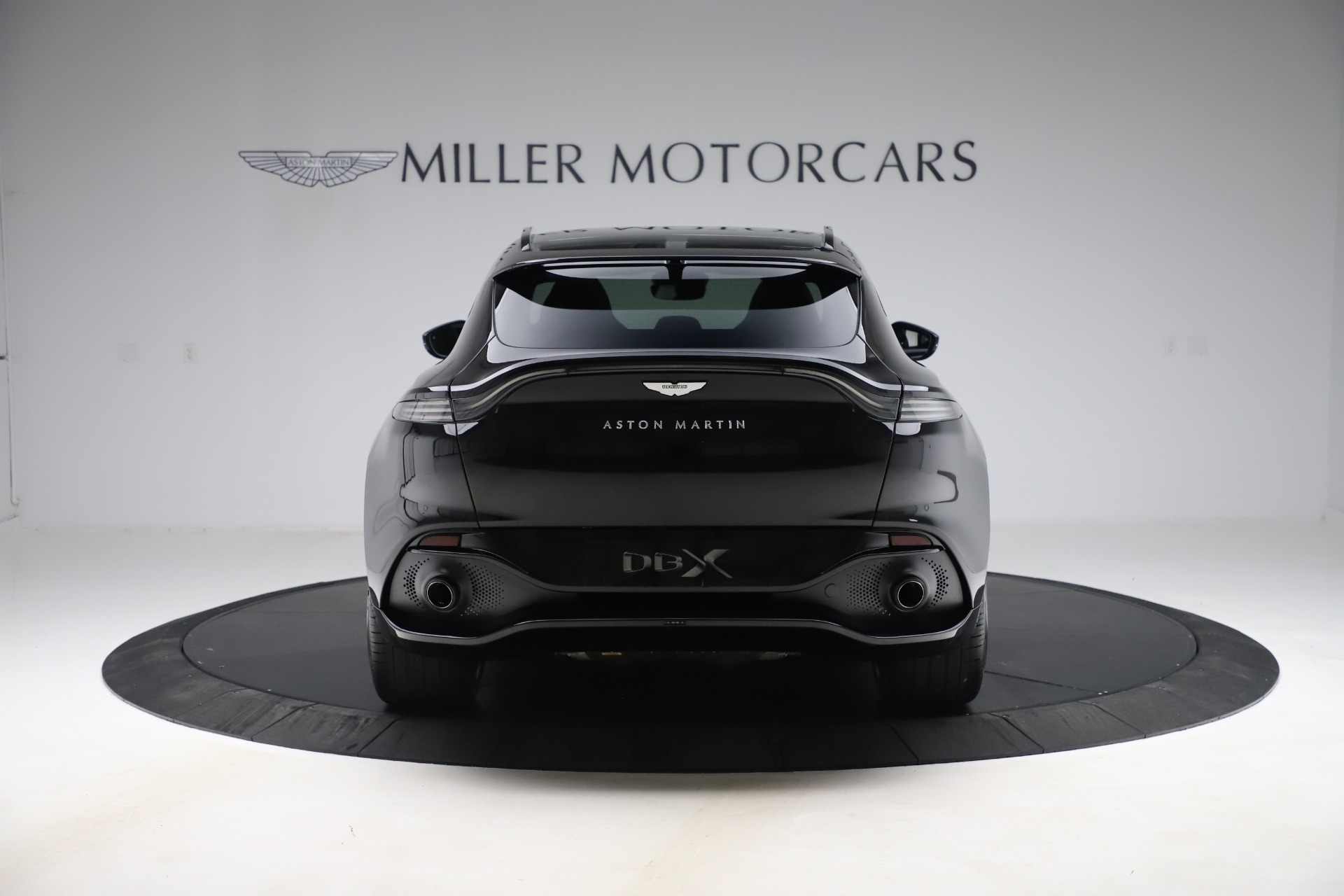2020 Aston Martin DBX SUV, 8/20
