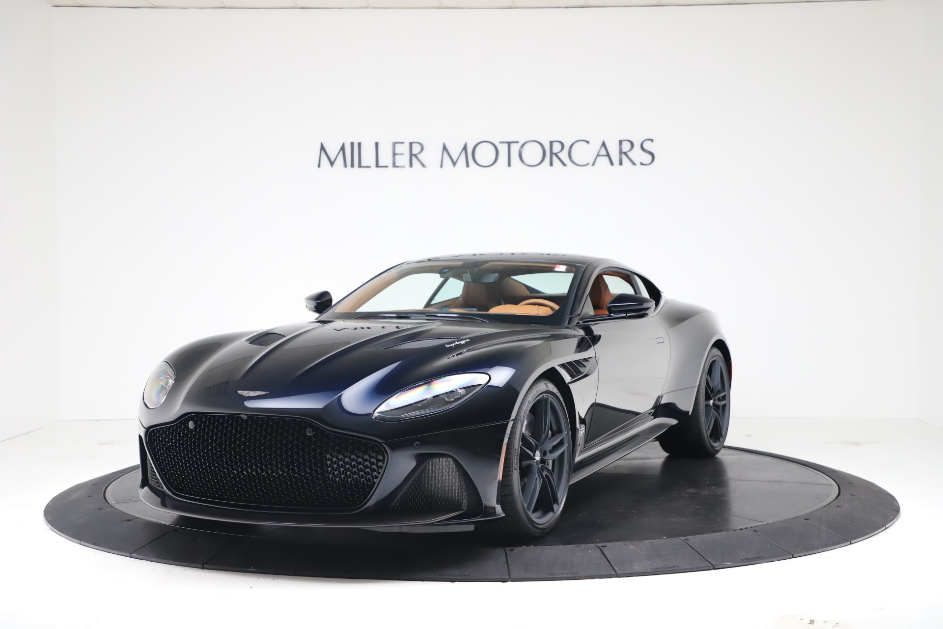 2020 Aston Martin DBS Superleggera Coupe