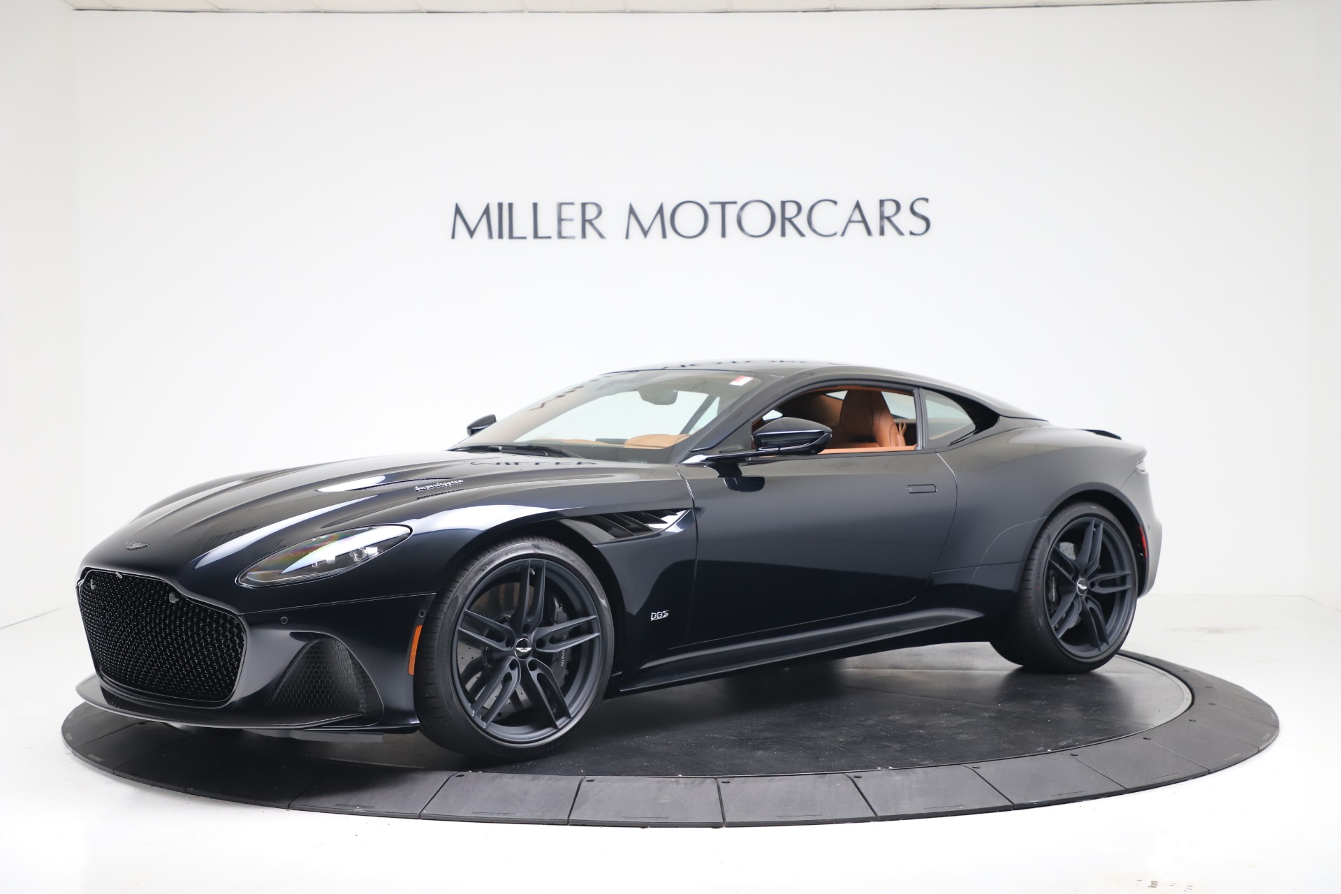 2020 Aston Martin DBS Superleggera Coupe, 20/20