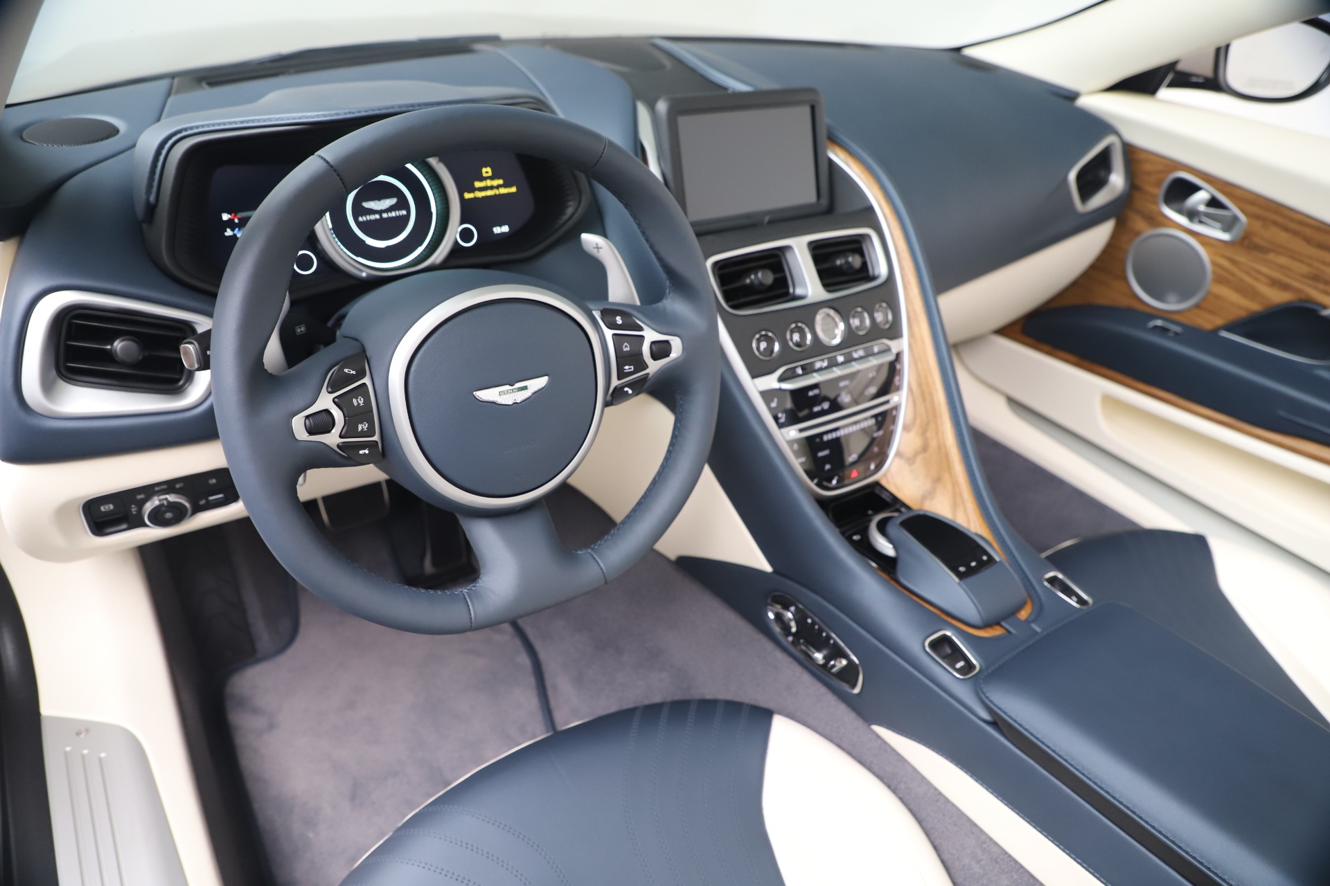 2020 Aston Martin DB11 Volante Convertible, 2/20