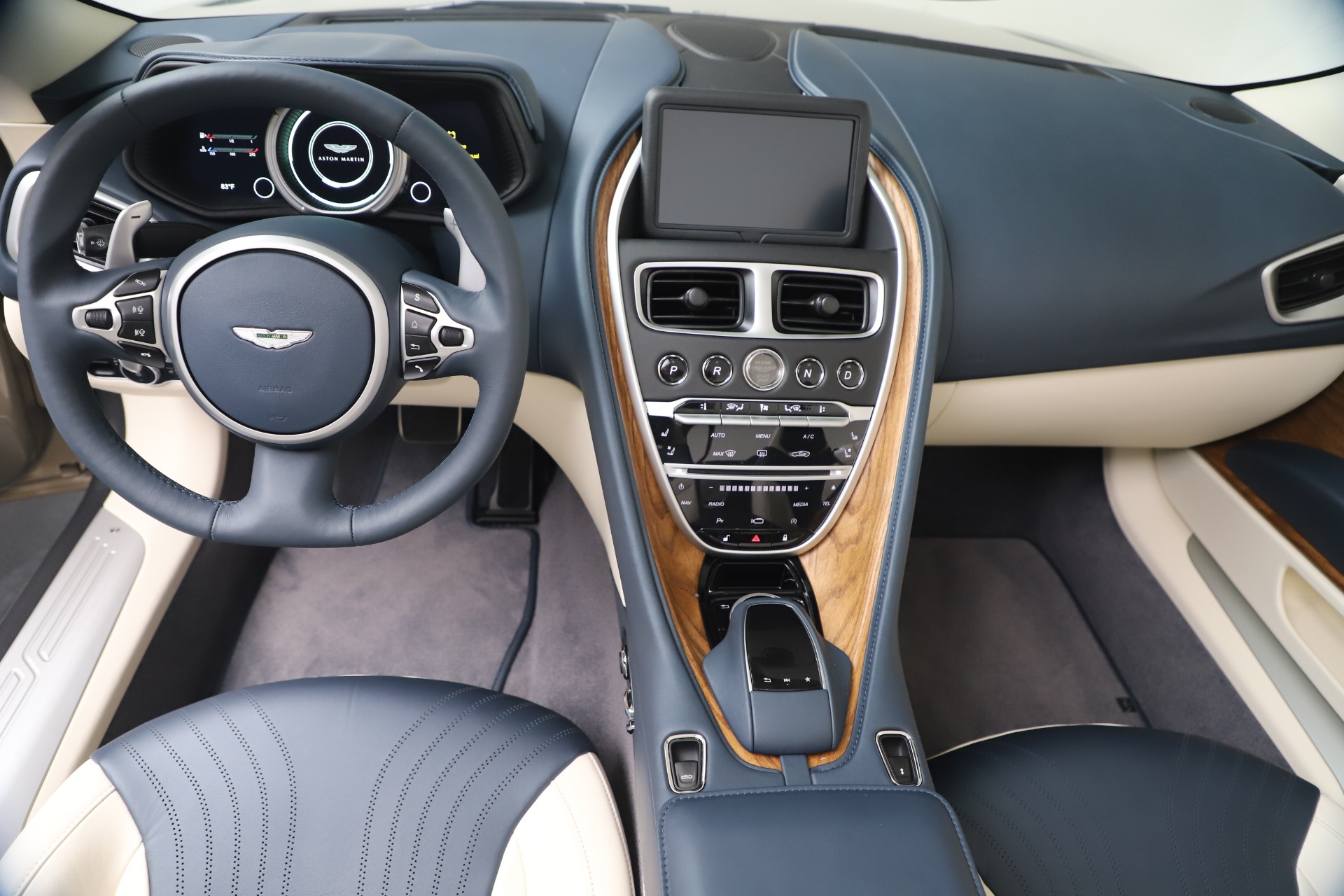 2020 Aston Martin DB11 Volante Convertible, 3/20
