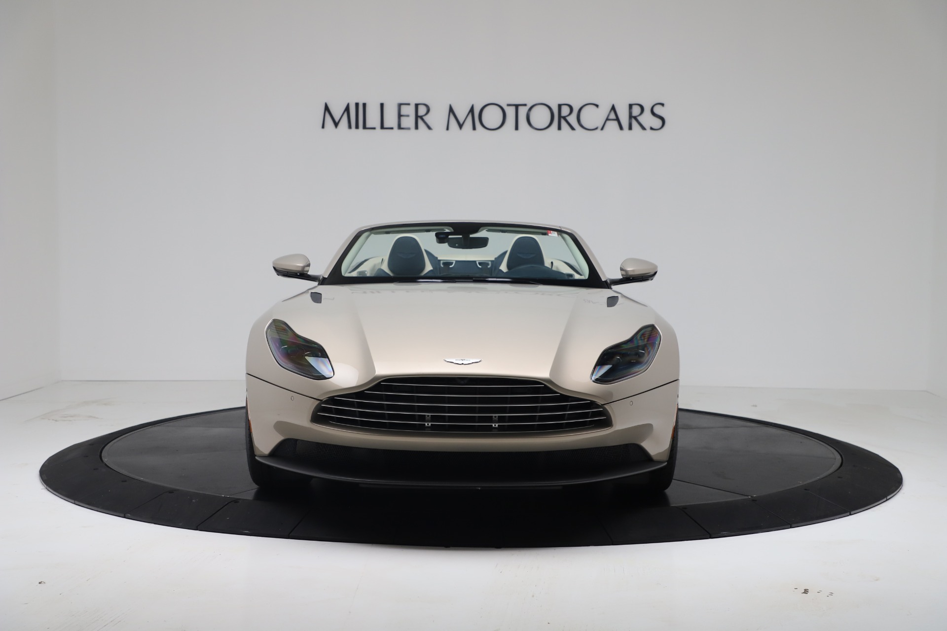2020 Aston Martin DB11 Volante Convertible, 6/20