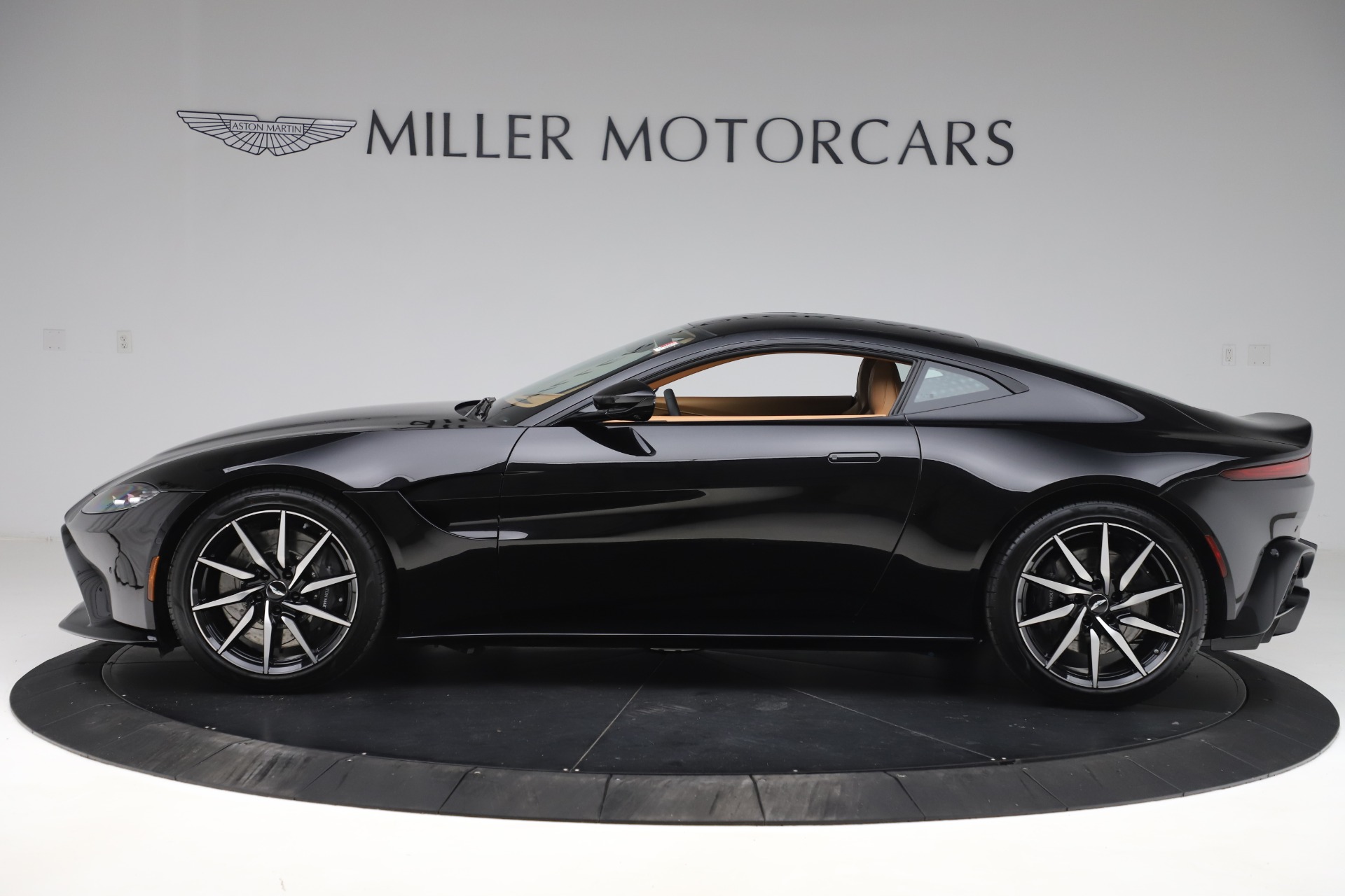2020 ASTON MARTIN VANTAGE, 6/20