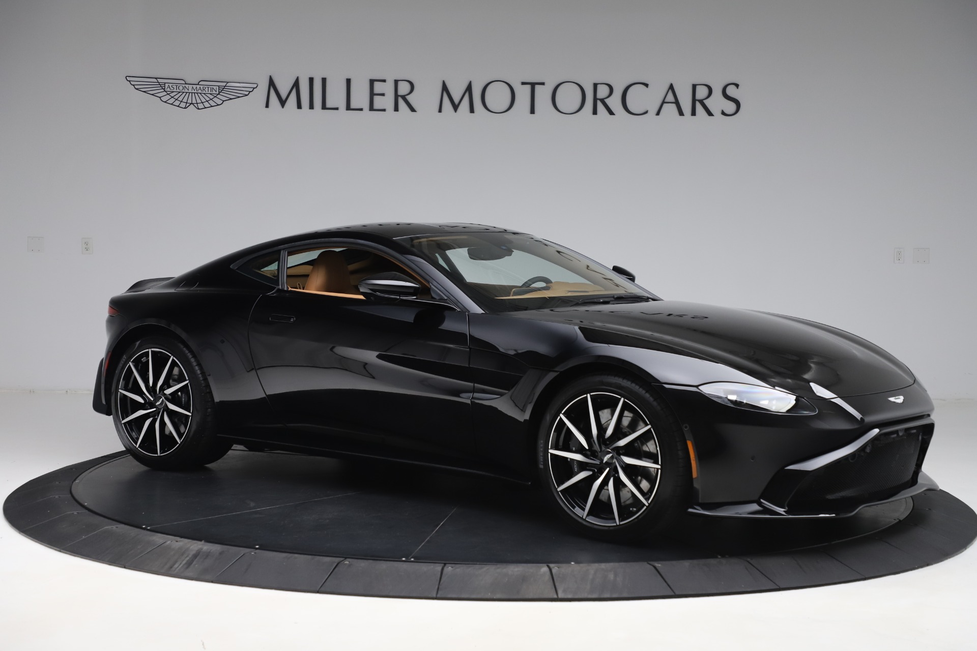2020 ASTON MARTIN VANTAGE, 13/20