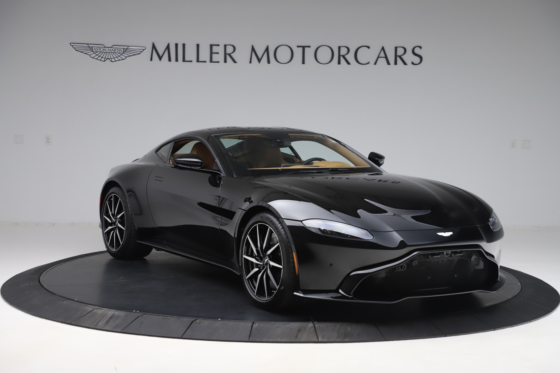 2020 ASTON MARTIN VANTAGE, 20/20