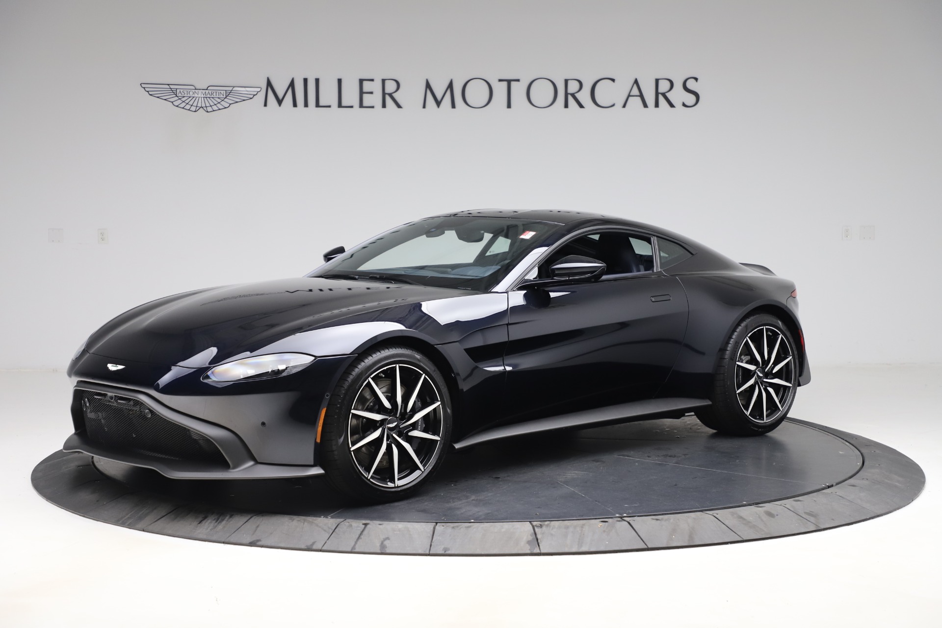 2020 Aston Martin Vantage Coupe, 15/17