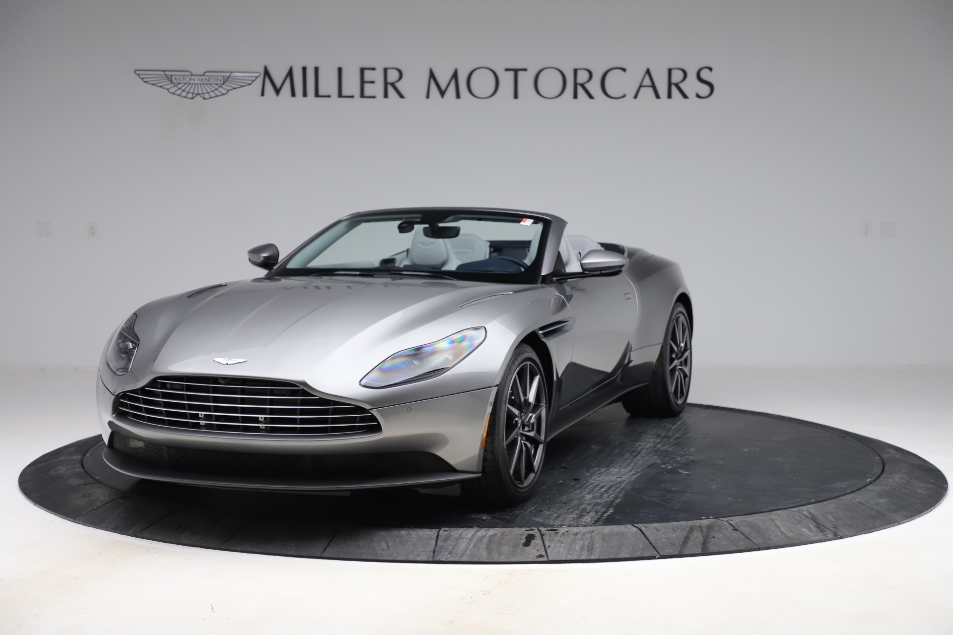 2020 Aston Martin DB11 Volante Convertible, 4/20