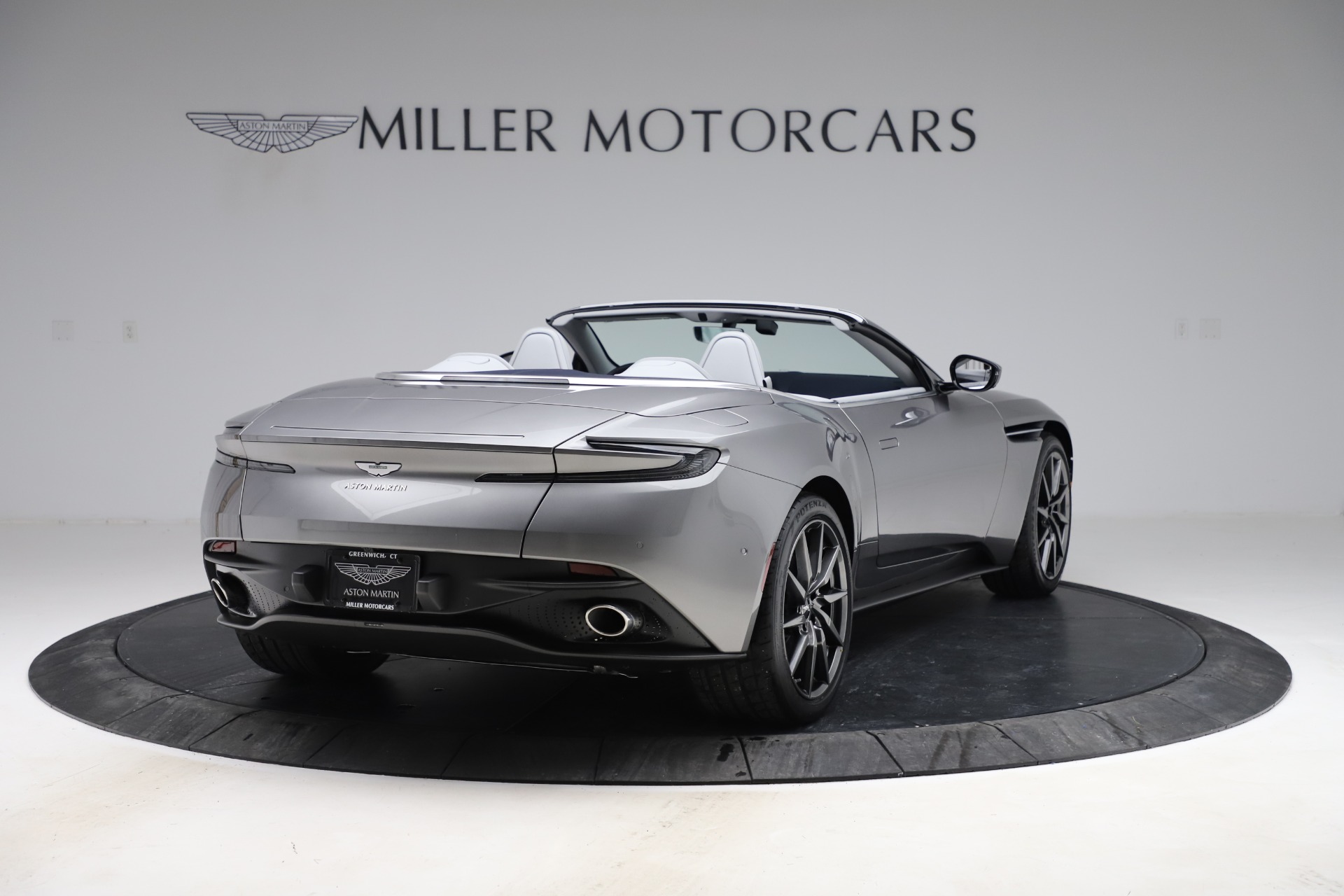 2020 Aston Martin DB11 Volante Convertible, 8/20