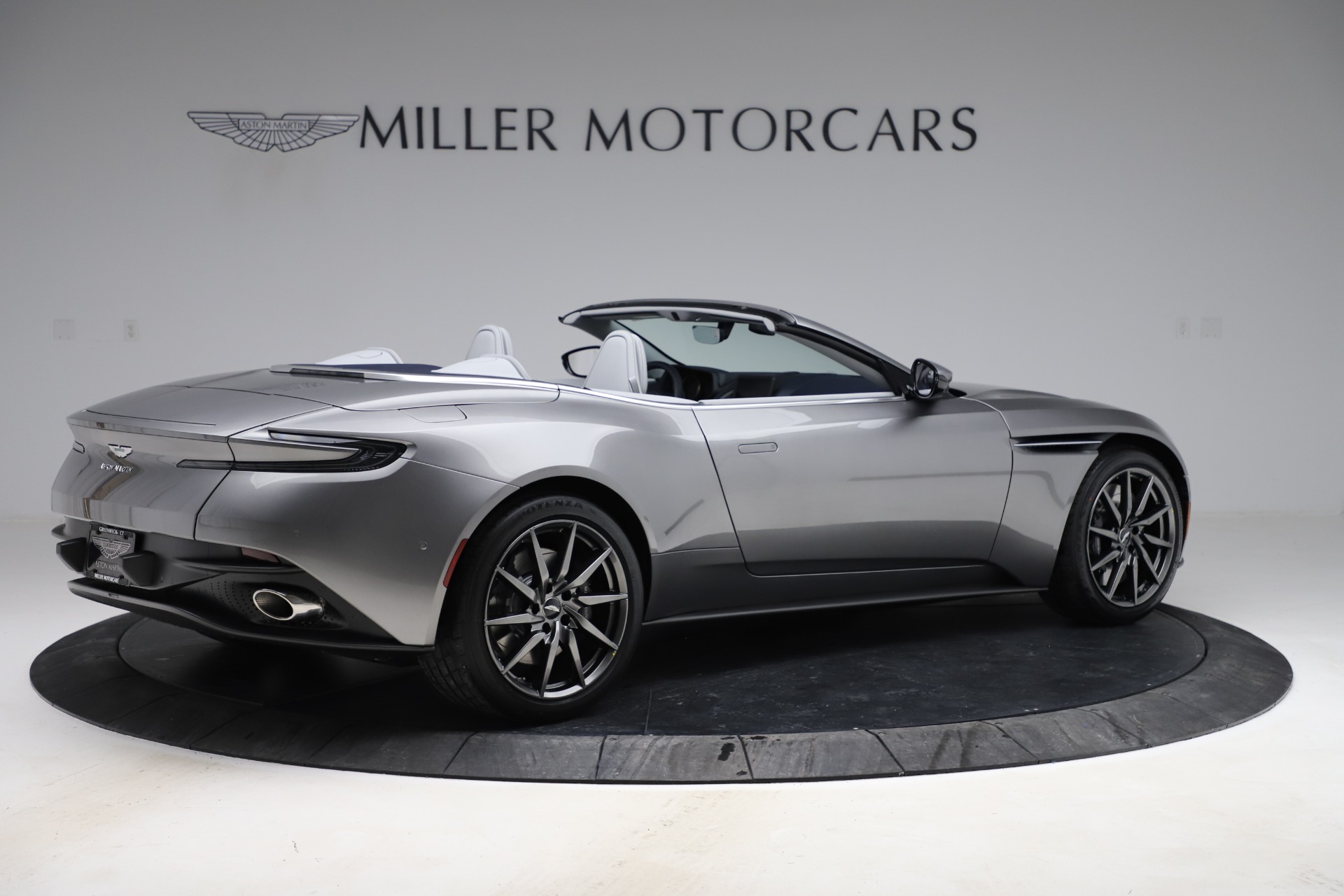 2020 Aston Martin DB11 Volante Convertible, 9/20