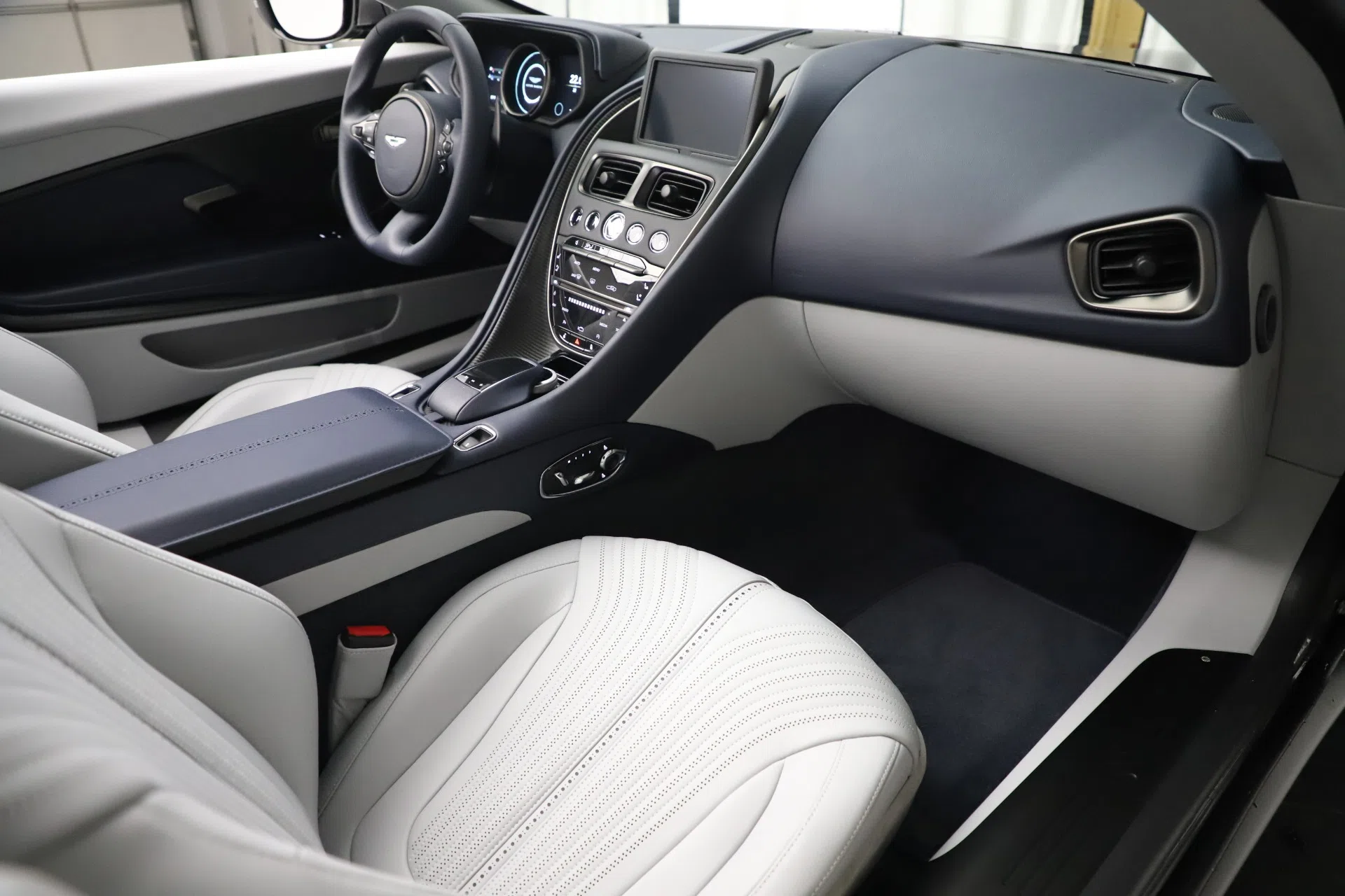 2020 Aston Martin DB11 Volante Convertible interior, seats, Dark Night/Argento Grey