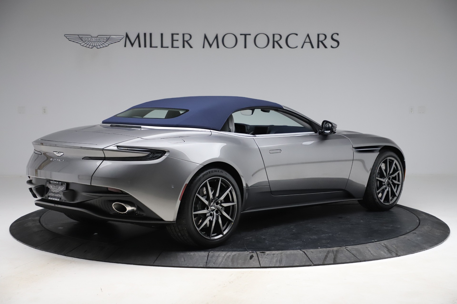 2020 Aston Martin DB11 Volante Convertible, 20/20