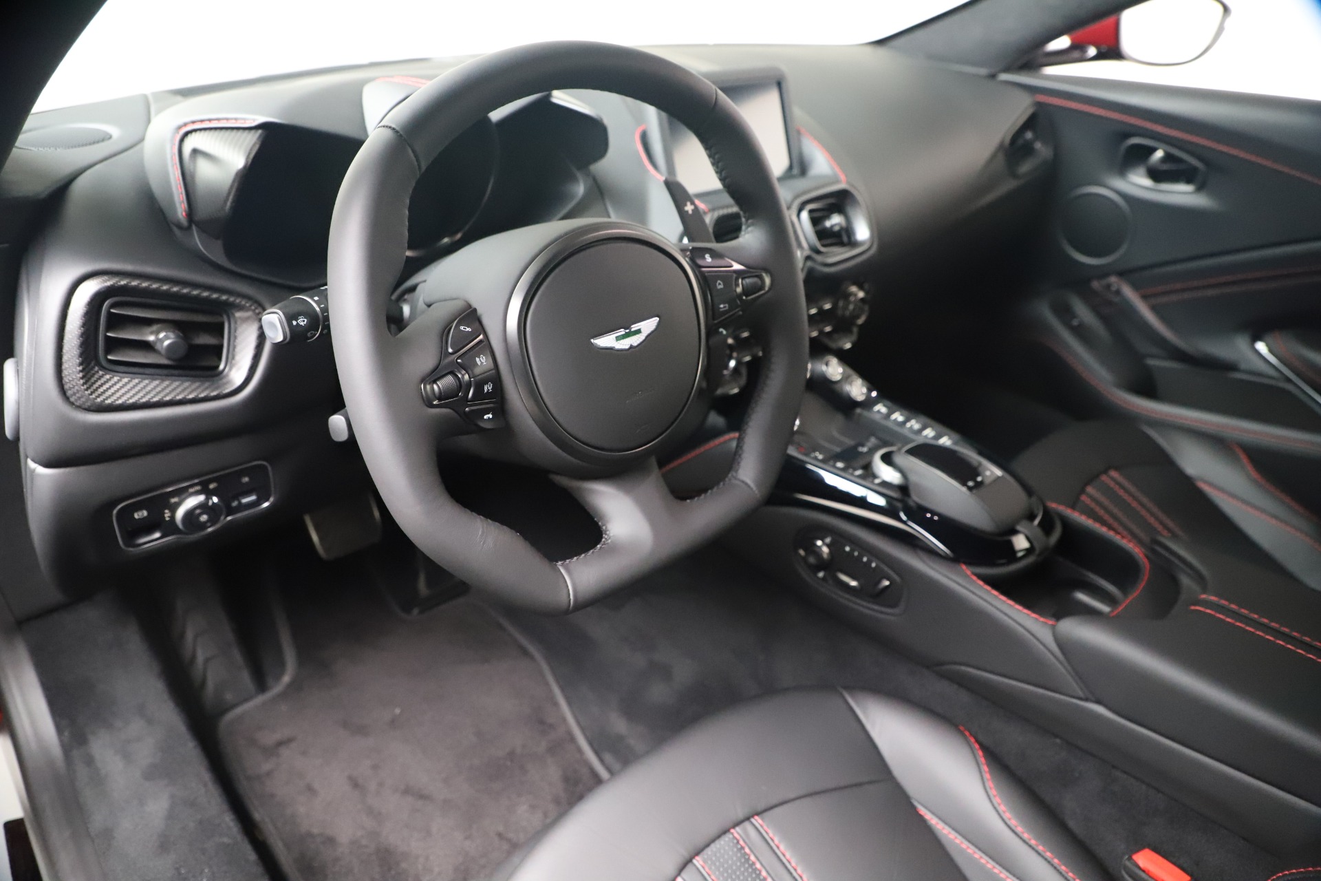 2020 Aston Martin Vantage Coupe, 3/20