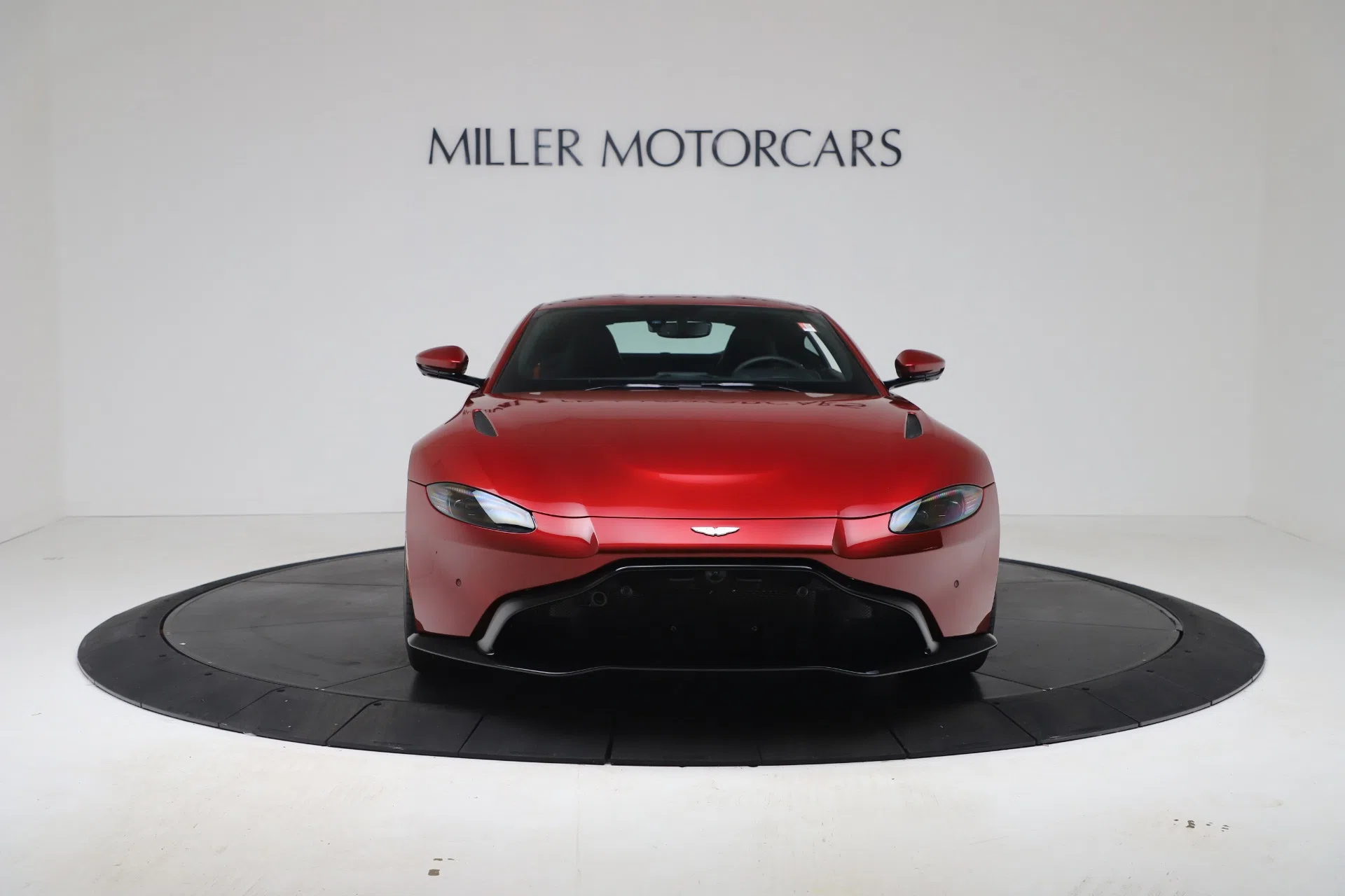 2020 Aston Martin Vantage Coupe for sale, exterior, DIAVOLO RED