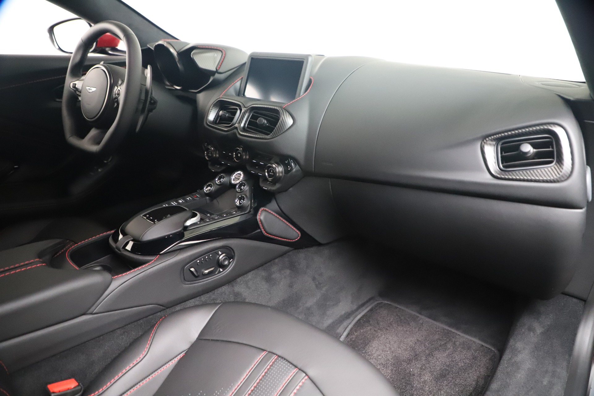 2020 Aston Martin Vantage Coupe, 19/20