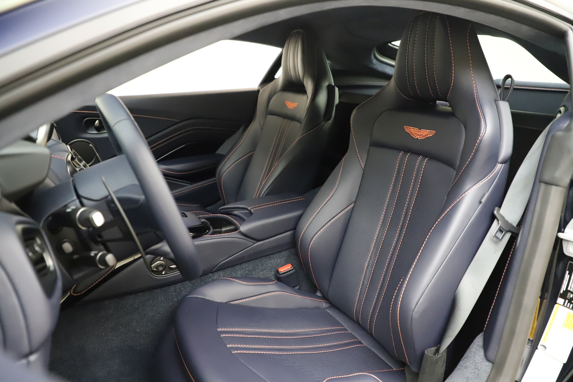 2020 Aston Martin Vantage Coupe, 4/16
