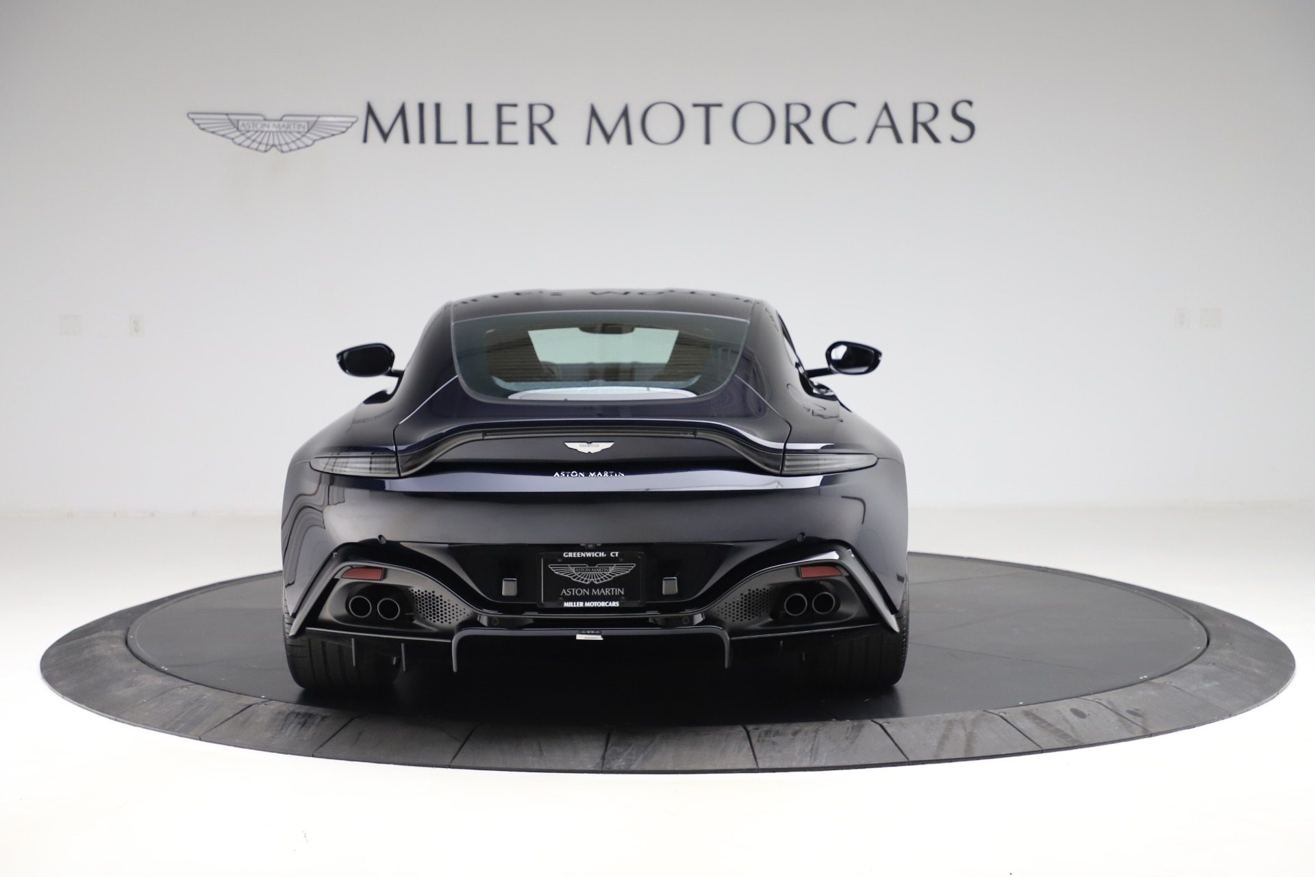 2020 Aston Martin Vantage Coupe, 7/16