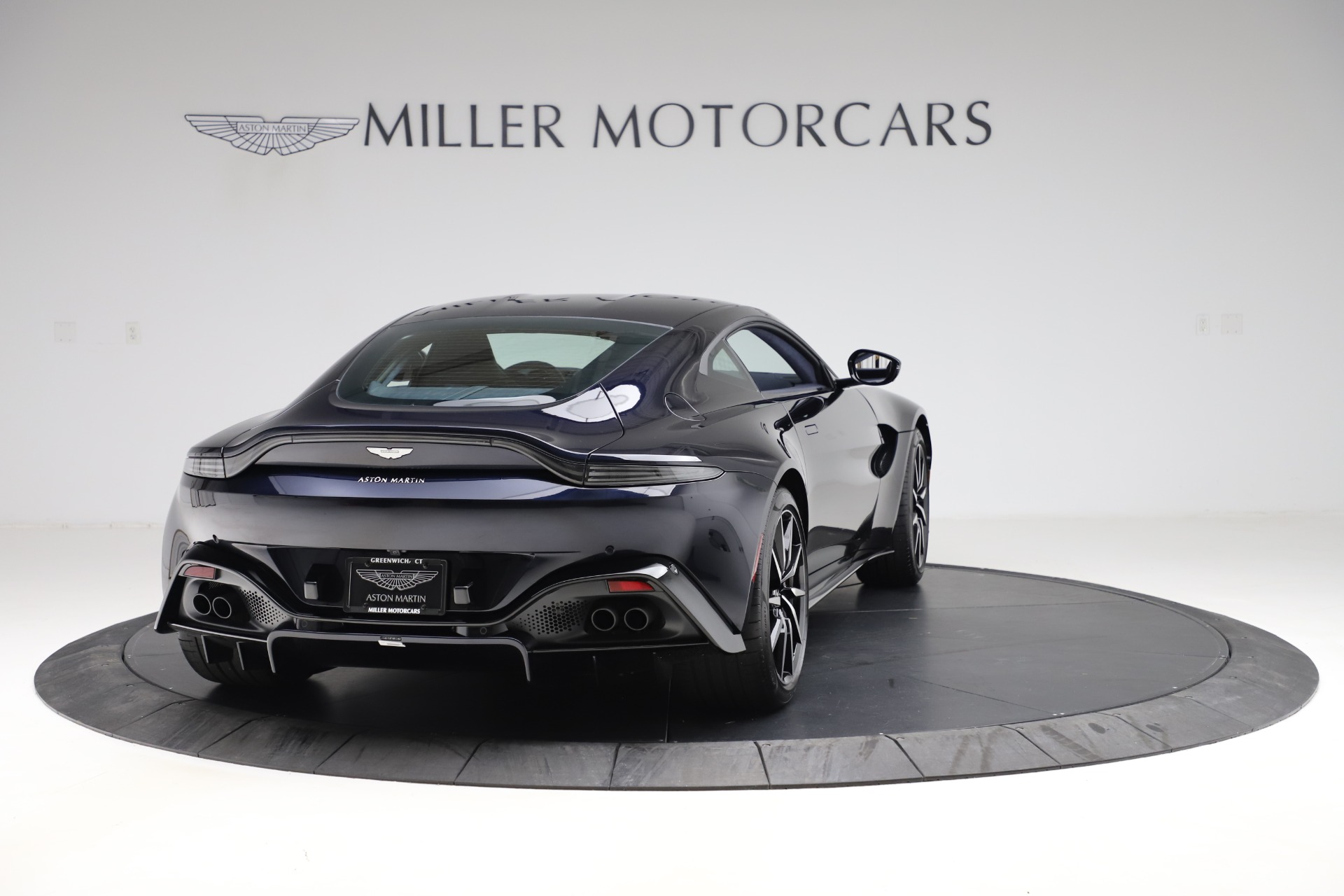 2020 Aston Martin Vantage Coupe, 8/16