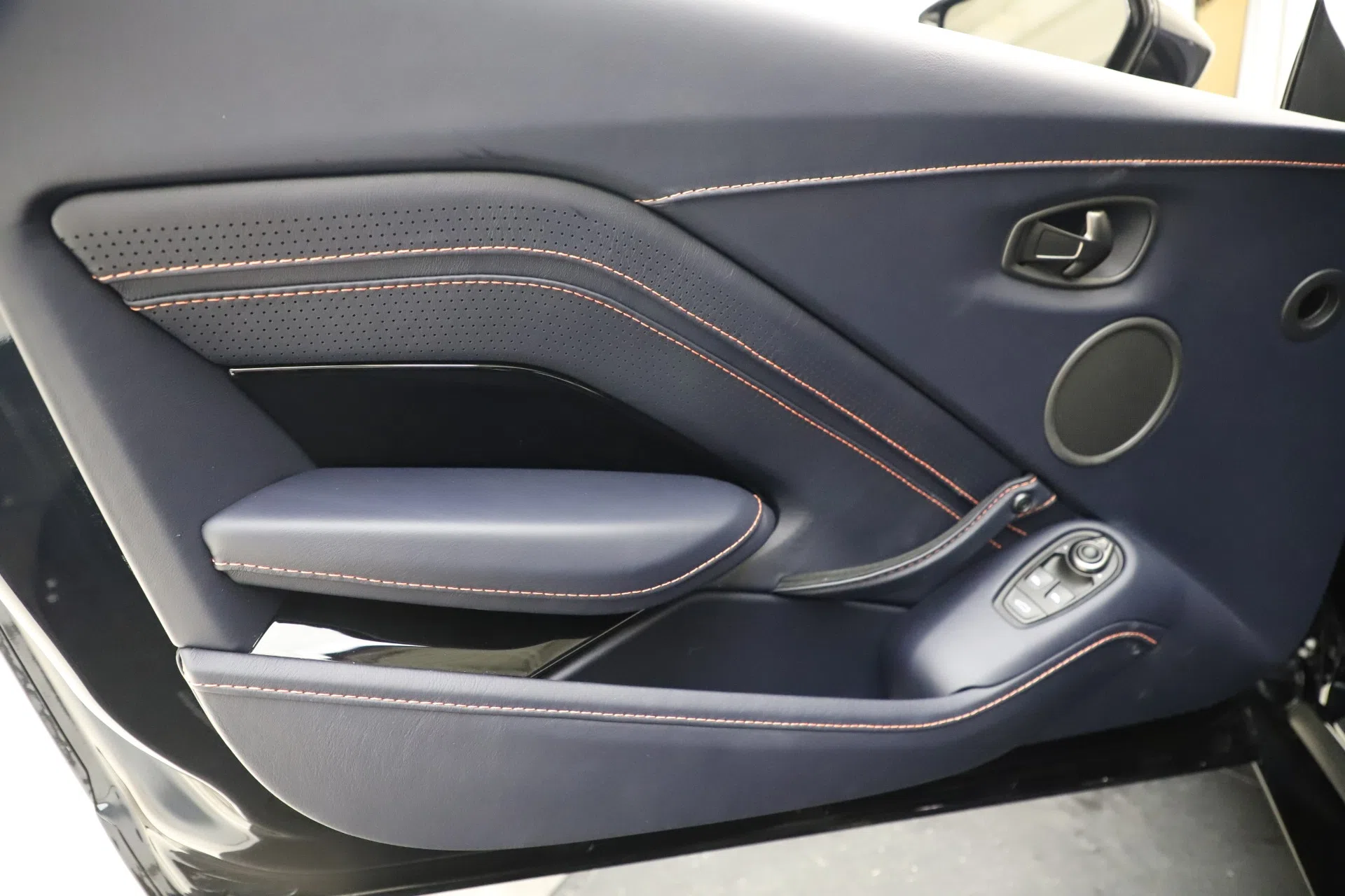 2020 Aston Martin Vantage Coupe interior, door panel, Dark Knight
