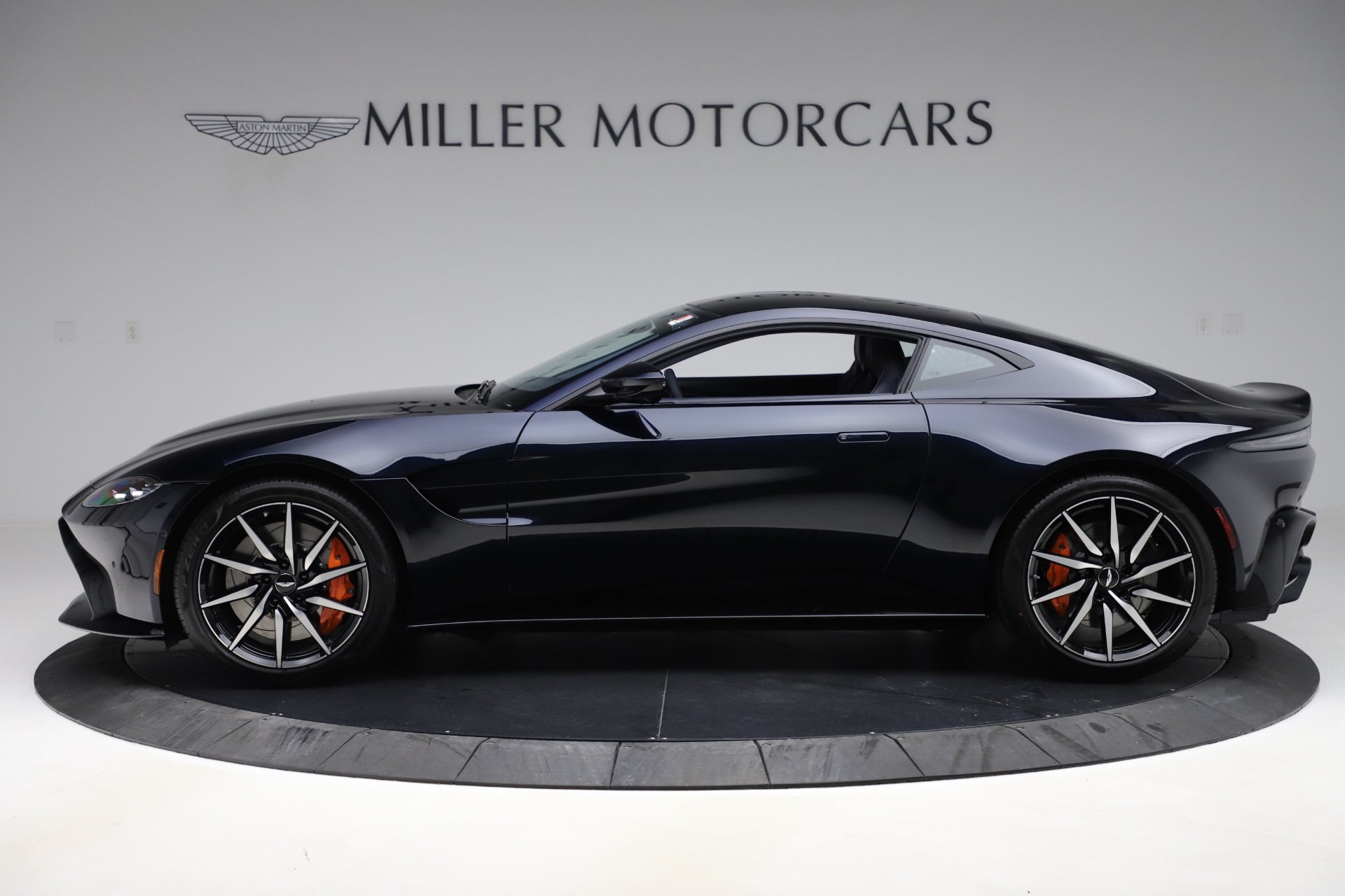 2020 Aston Martin Vantage Coupe, 15/16
