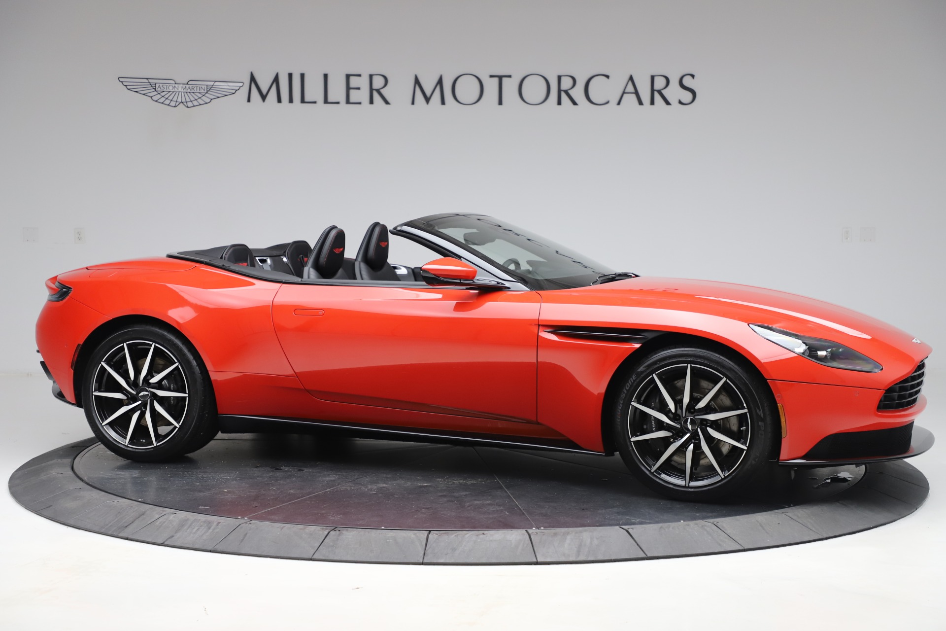2020 Aston Martin DB11 Volante Convertible, 14/20