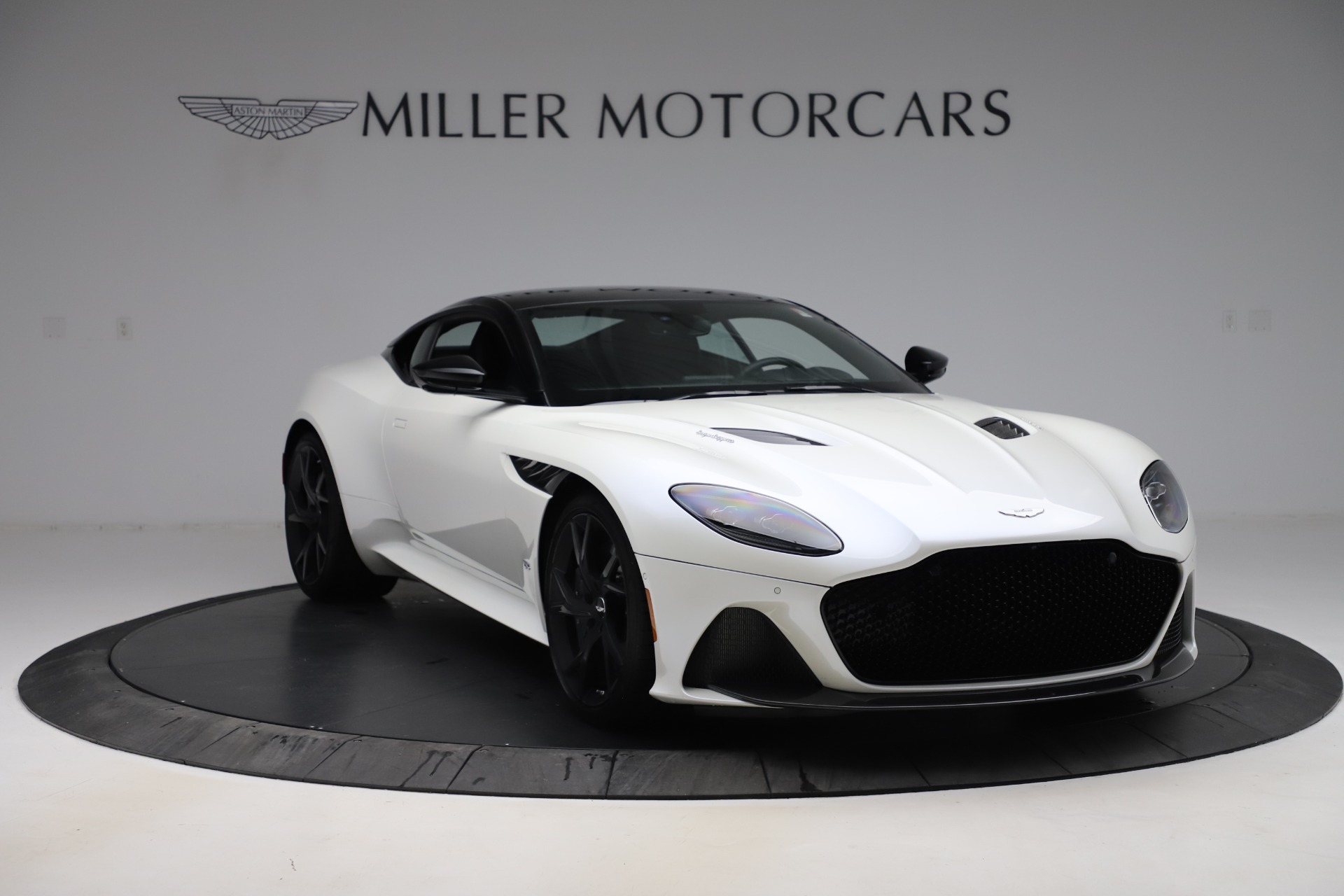 2019 Aston Martin DBS Superleggera