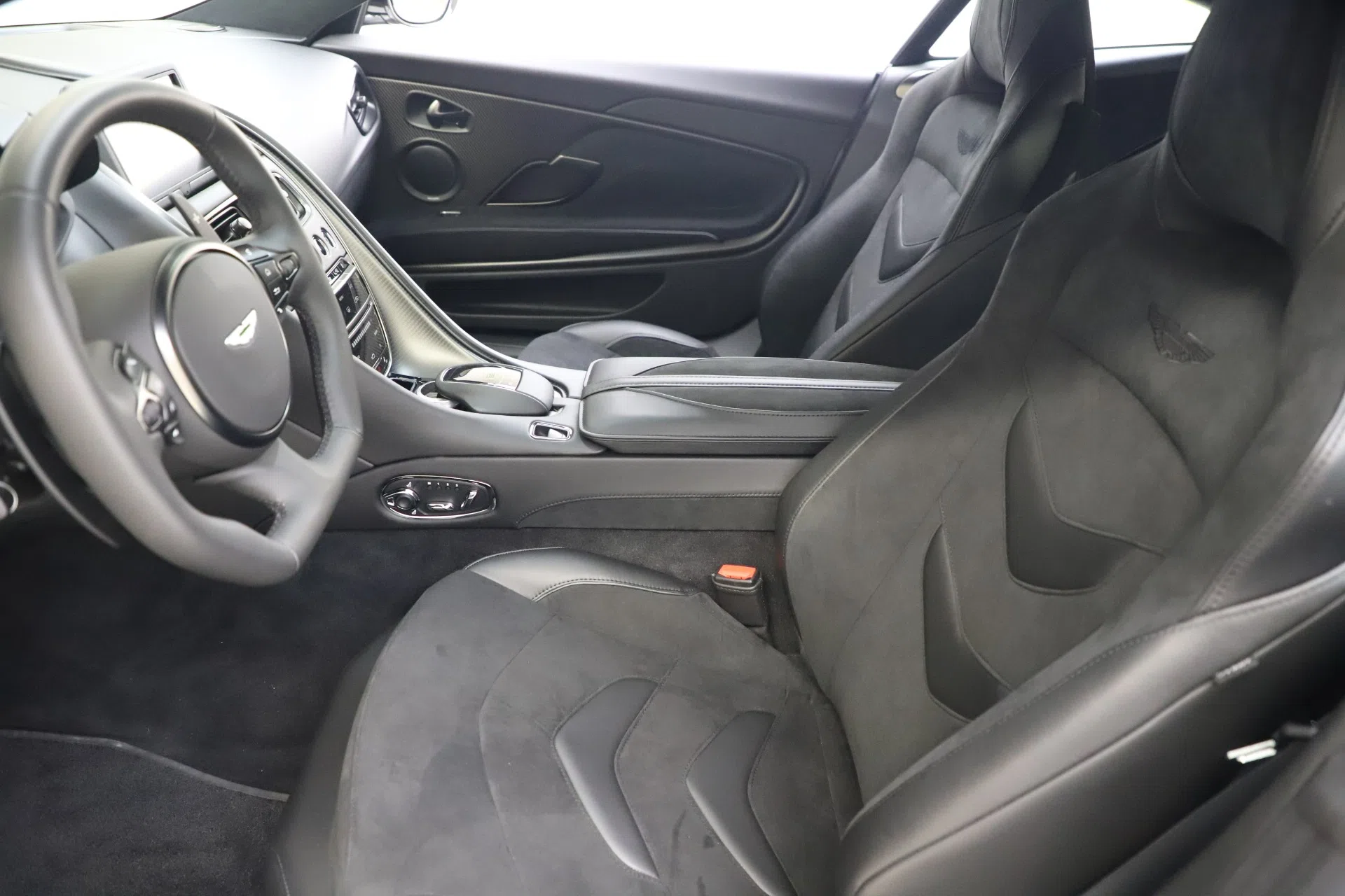 2019 Aston Martin DBS Superleggera interior, Obsidian Black