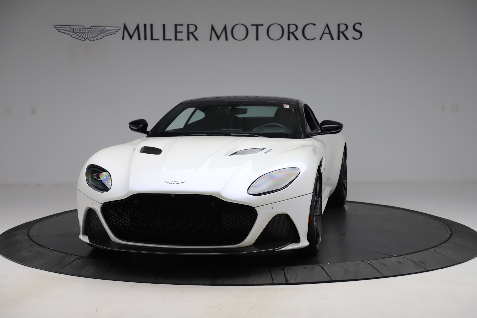 2019 Aston Martin DBS Superleggera, 8/20