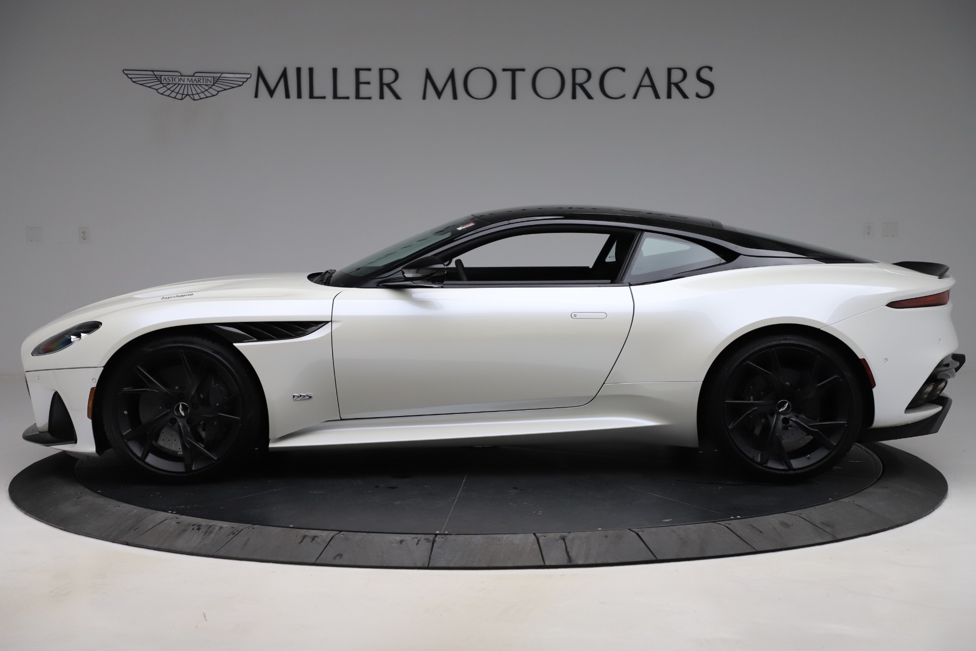 2019 Aston Martin DBS Superleggera, 9/20