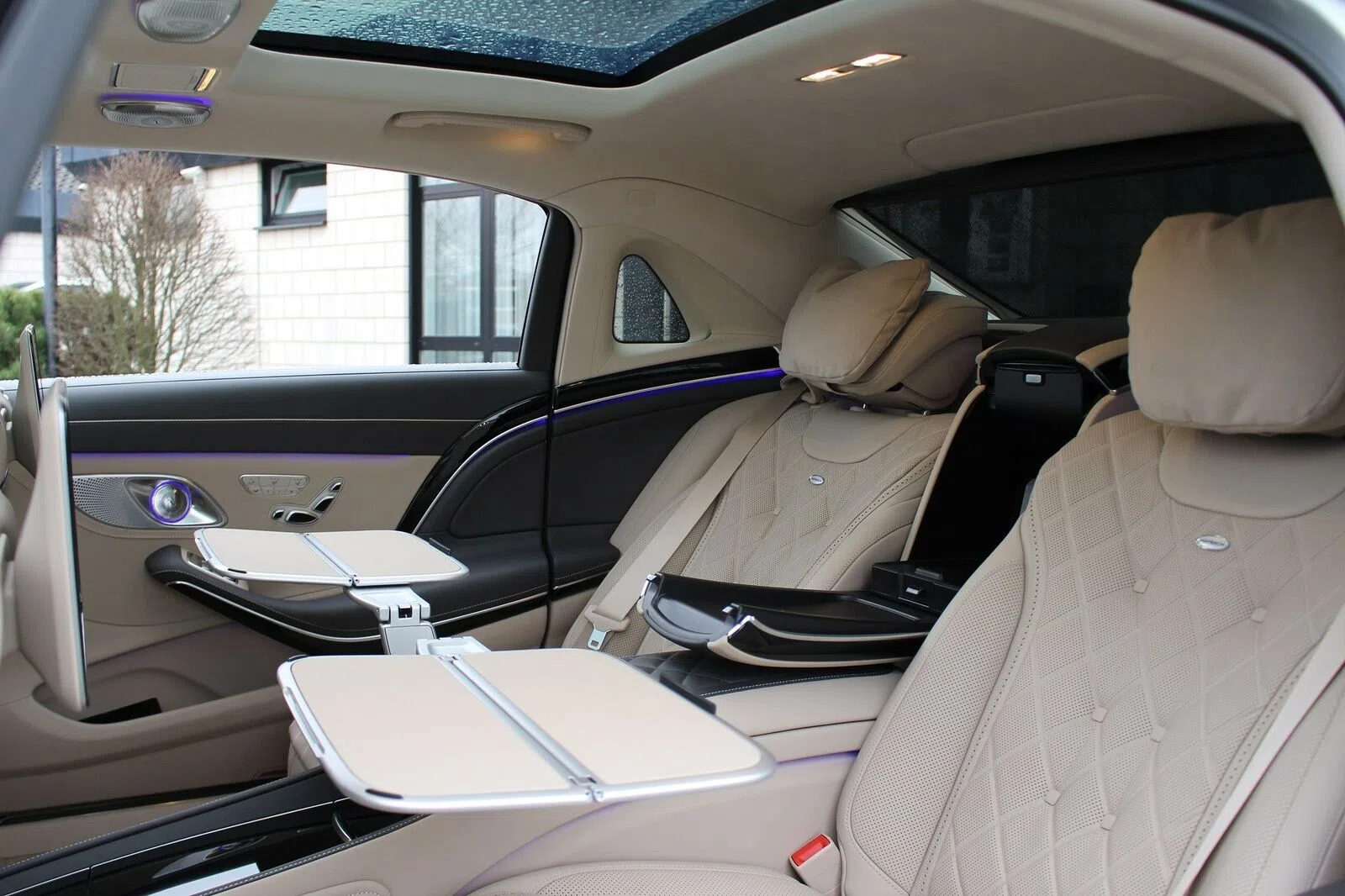 2020 Mercedes-Maybach S 650 interior, seats, Beige