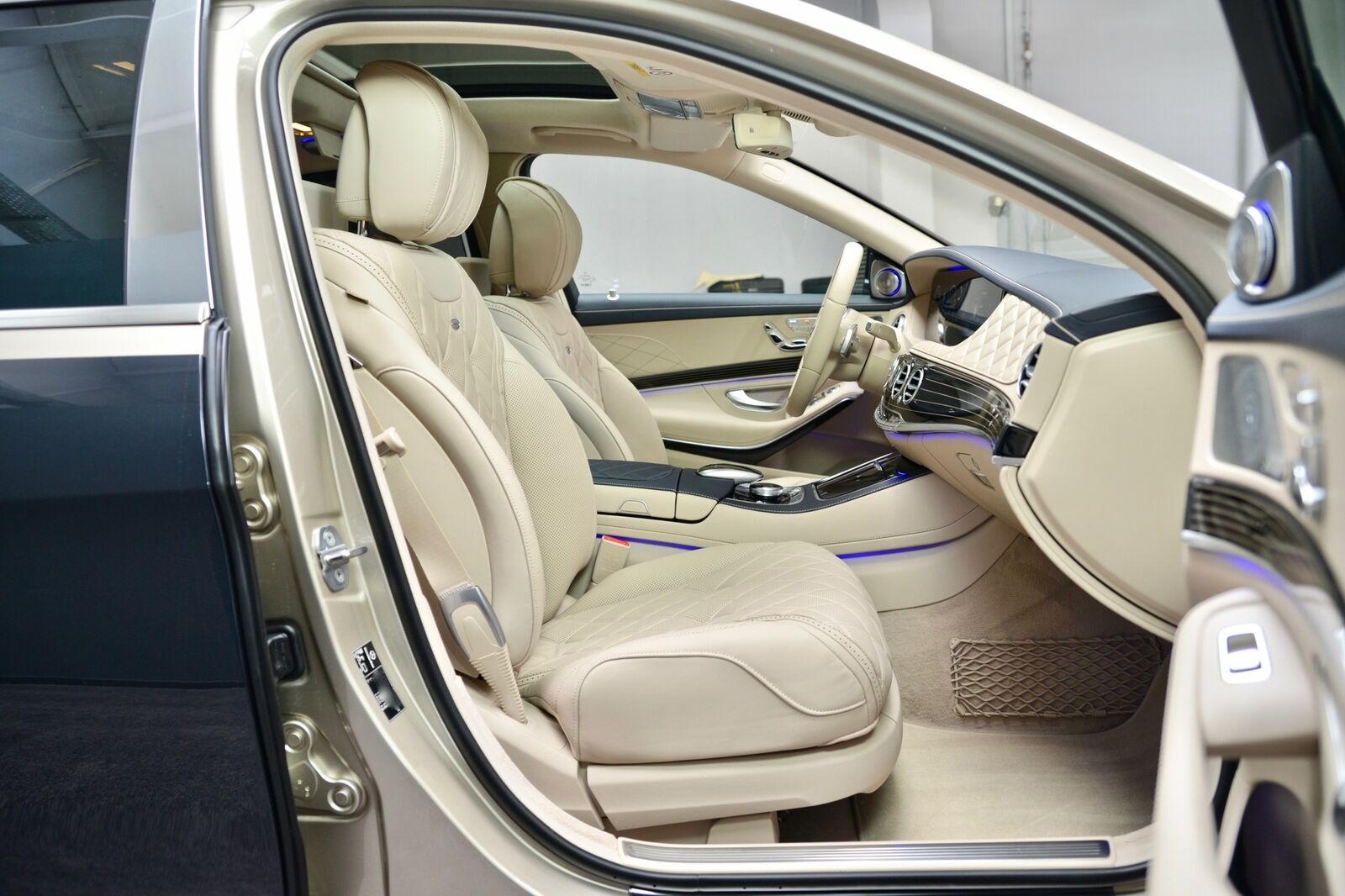 2020 Mercedes-Maybach S560, 5/20