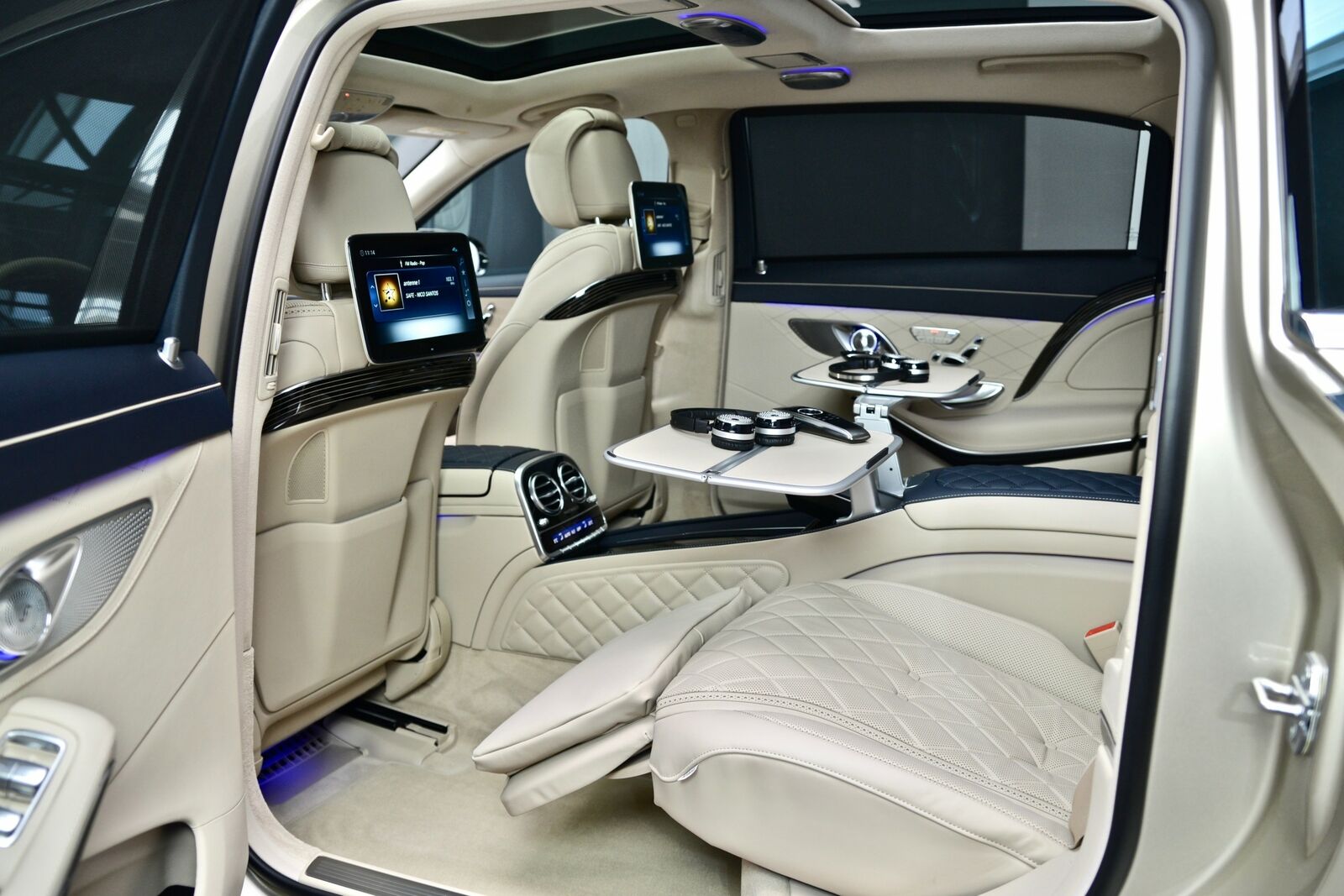 2020 Mercedes-Maybach S560, 6/20