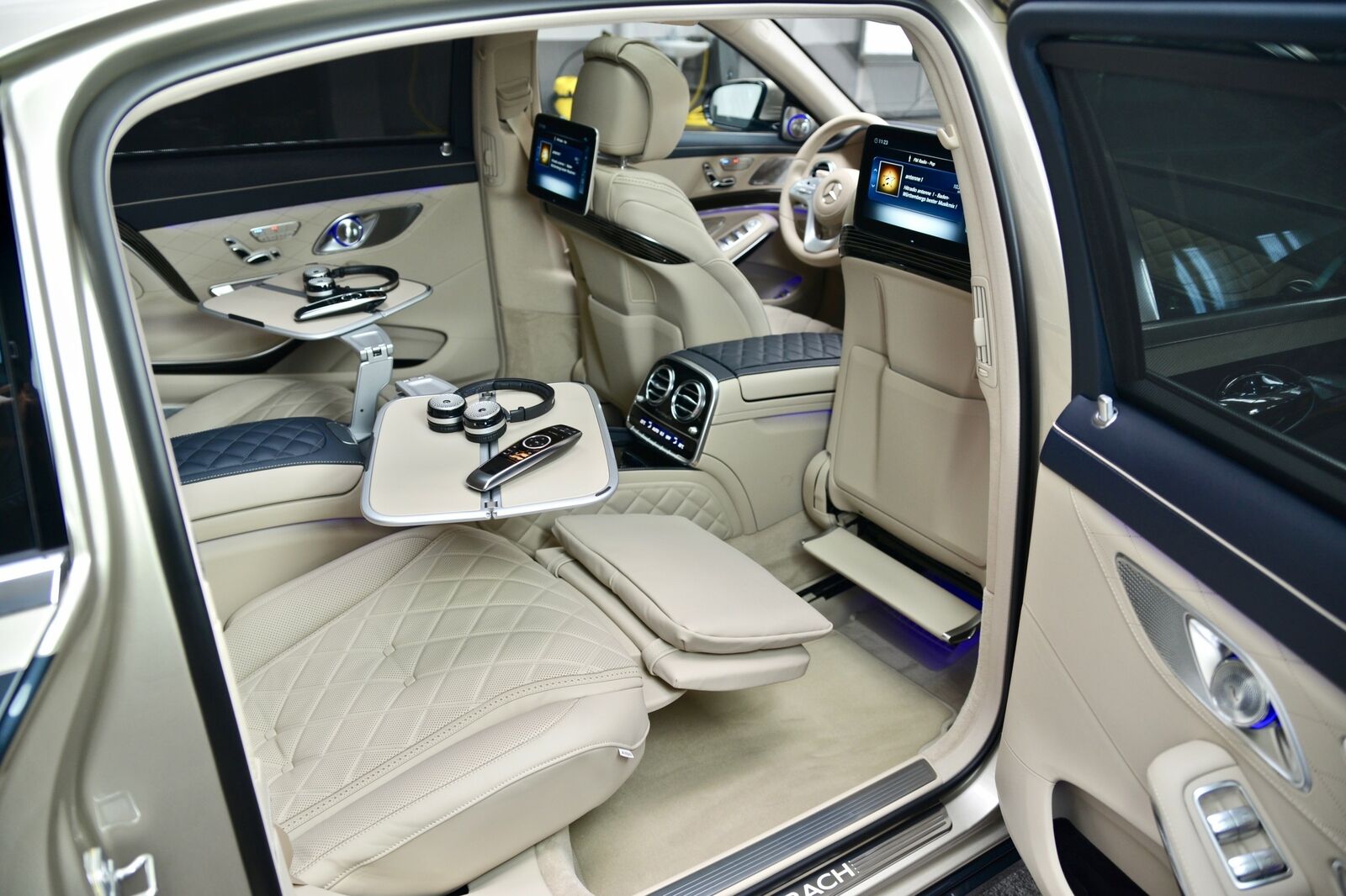 2020 Mercedes-Maybach S560, 9/20