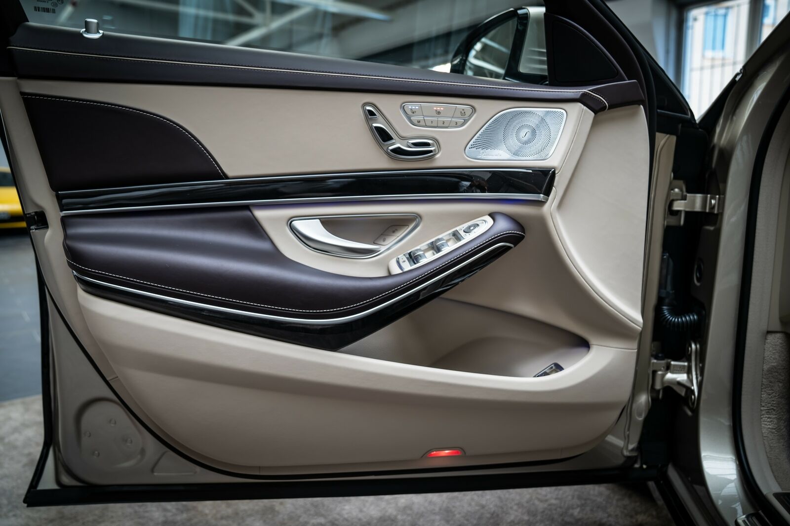 2020 Mercedes-Maybach S 650, 19/20