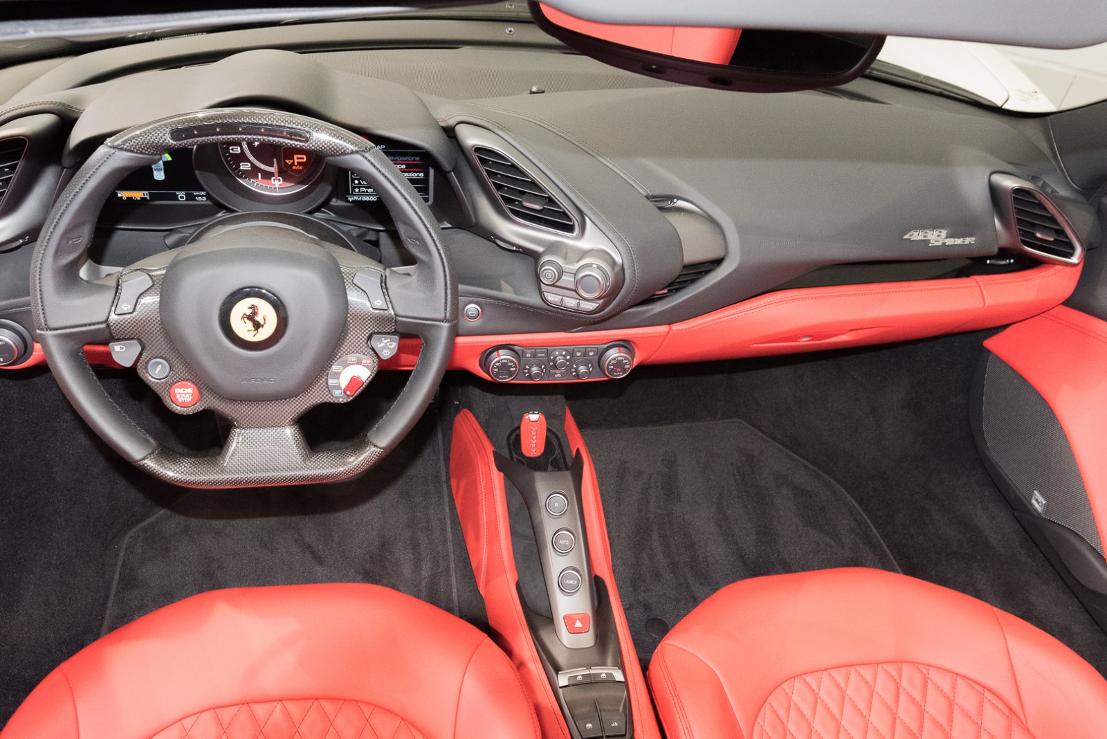2018 Ferrari 488 Spider, 3/20