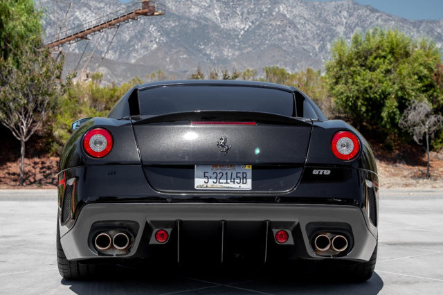 2011 Ferrari 599 GTO, 18/20