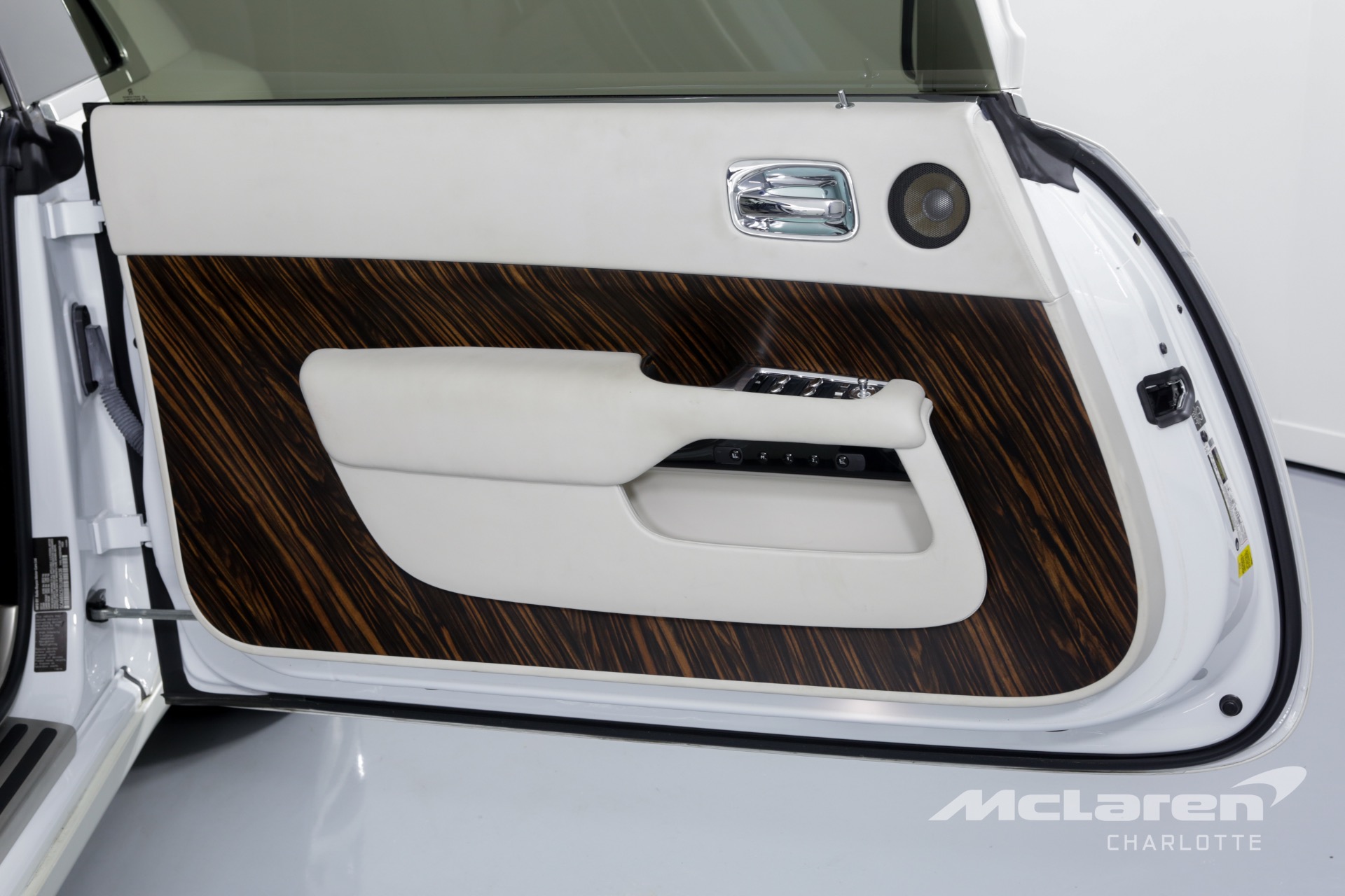 2014 ROLLS-ROYCE WRAITH, 9/20
