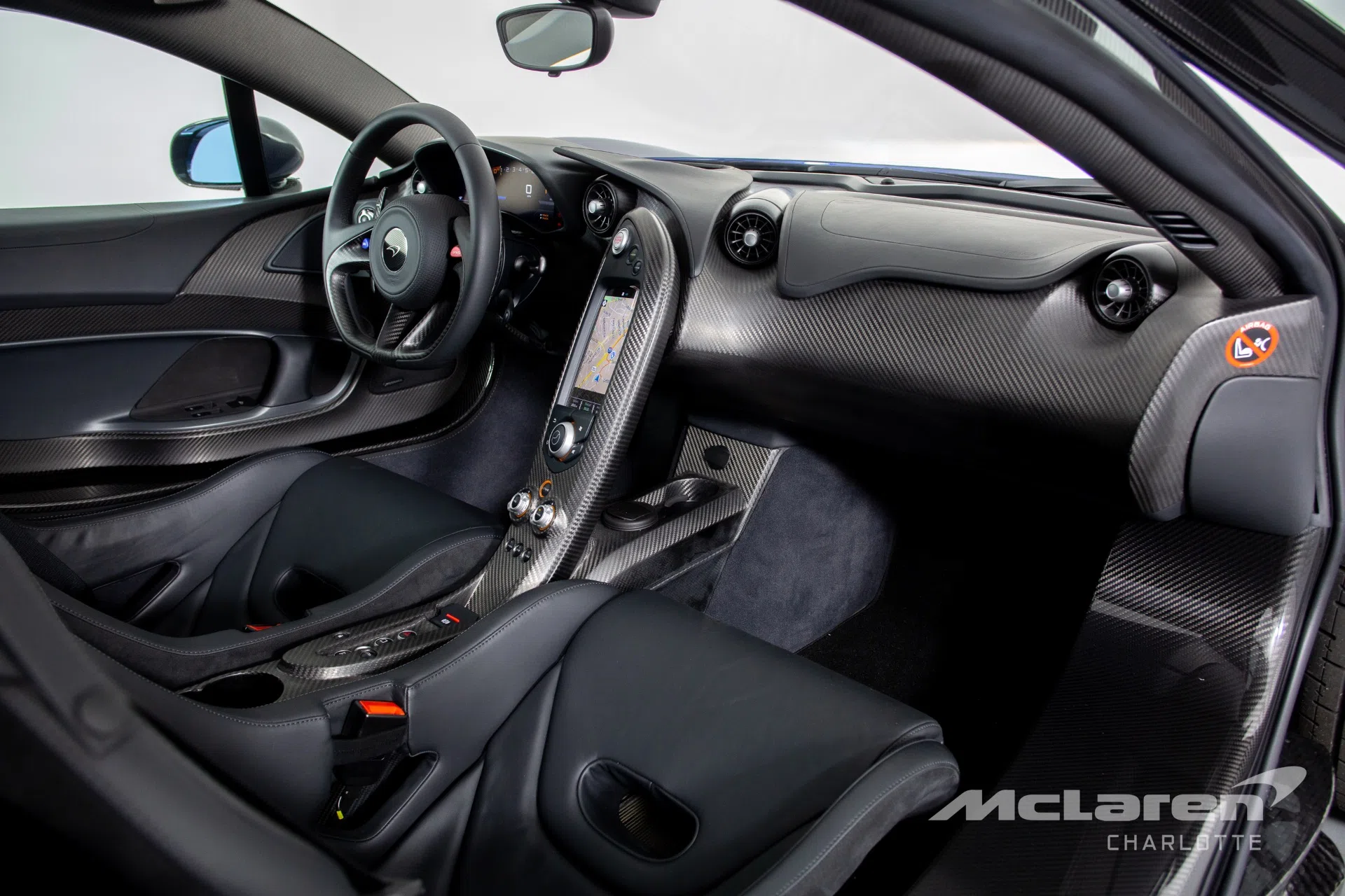 2014 MCLAREN P1 interior, Black Leather
