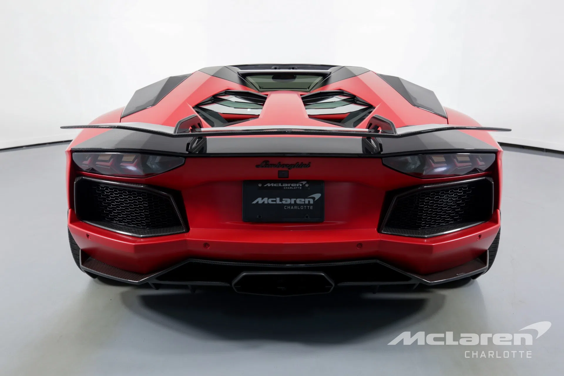 2014 Lamborghini Aventador LP 700-4 for sale, exterior, Rosso Mars
