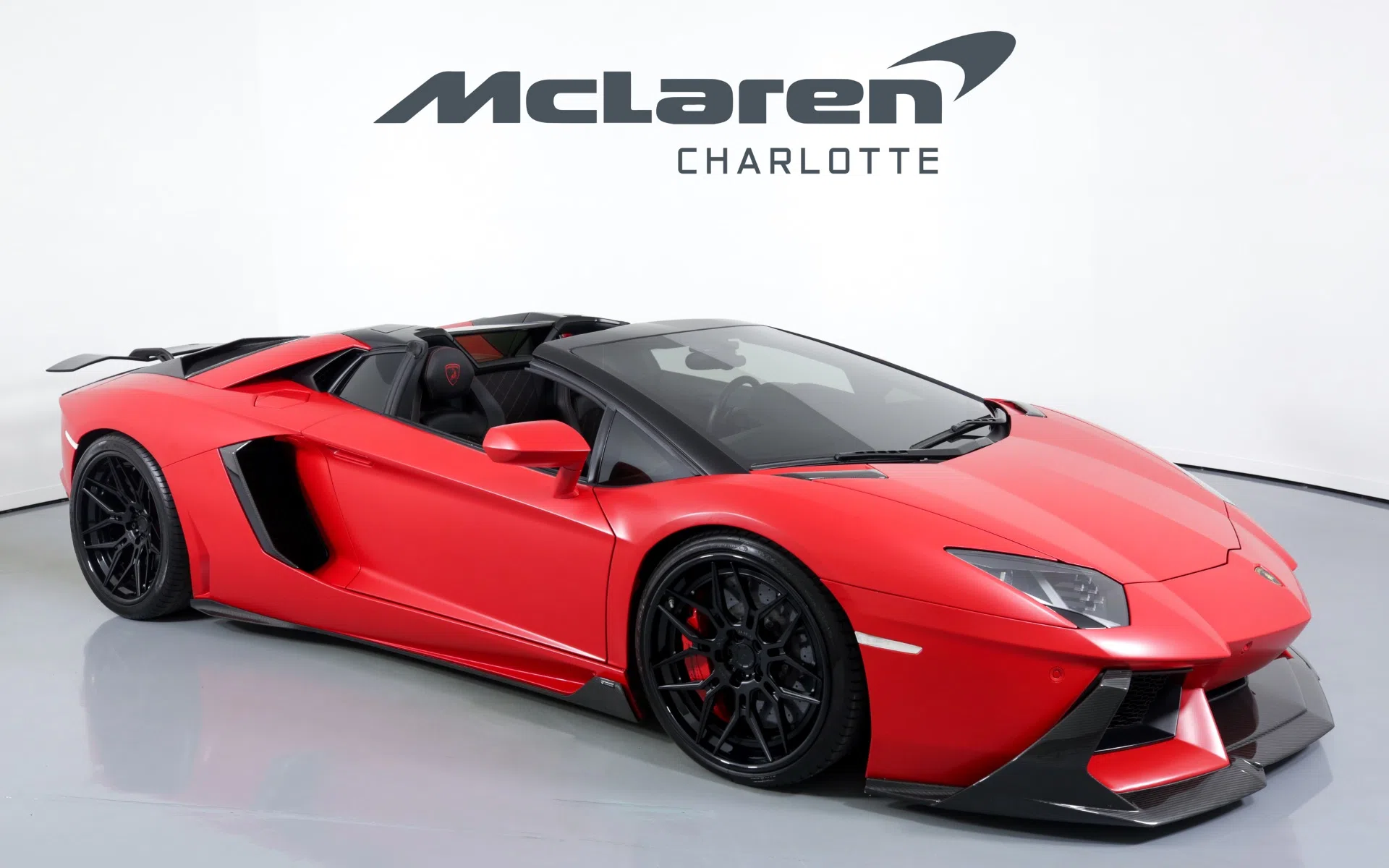 2014 Lamborghini Aventador LP 700-4 for sale, exterior, Rosso Mars