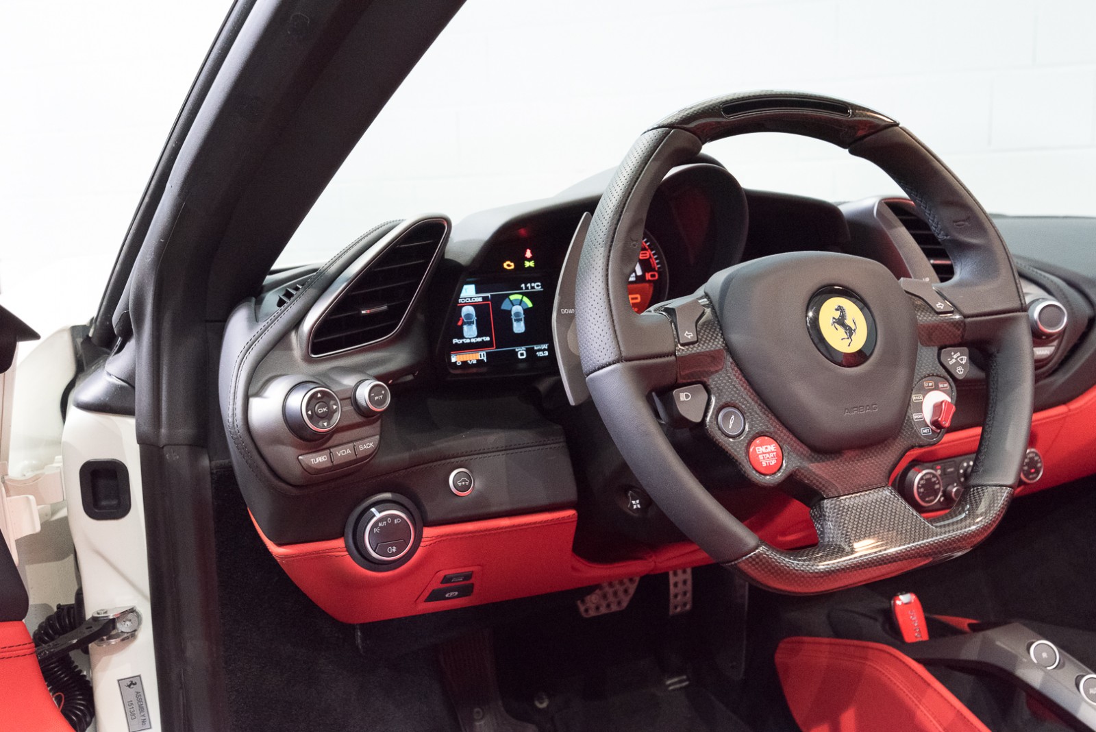 2018 Ferrari 488 Spider, 19/20
