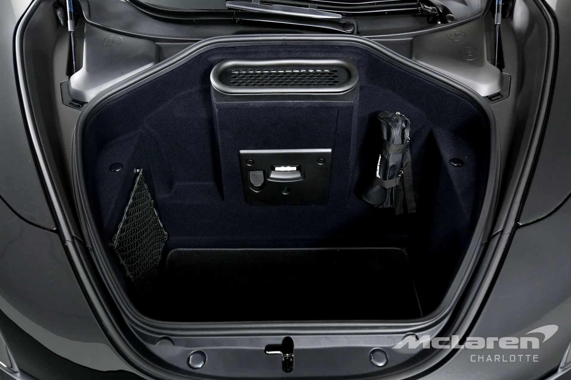 2020 McLaren 720S Performance trunk