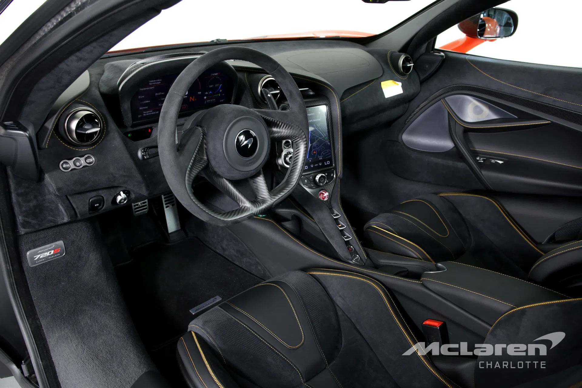 2019 McLaren 720S Performance interior, dashboard, Carbon Black with JET Black Insert