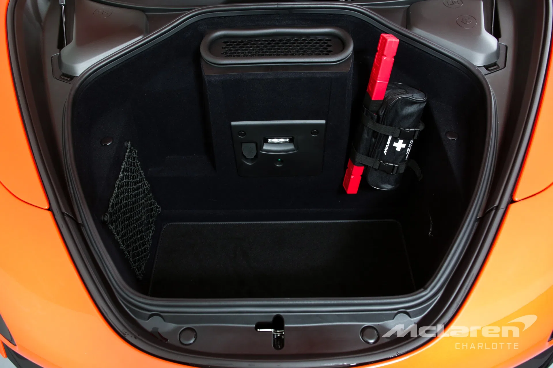 2019 McLaren 720S Performance trunk