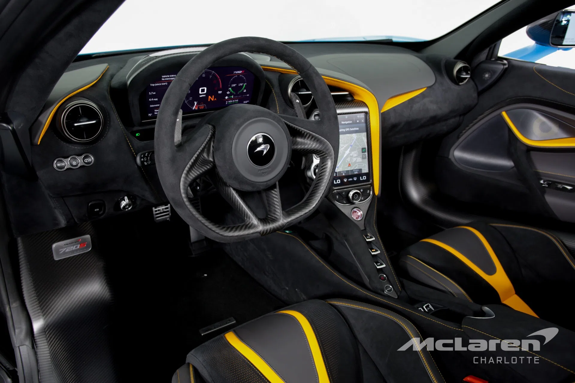 2020 McLaren 720S Spider Performance interior, dashboard, Carbon Black with & McLaren Orange