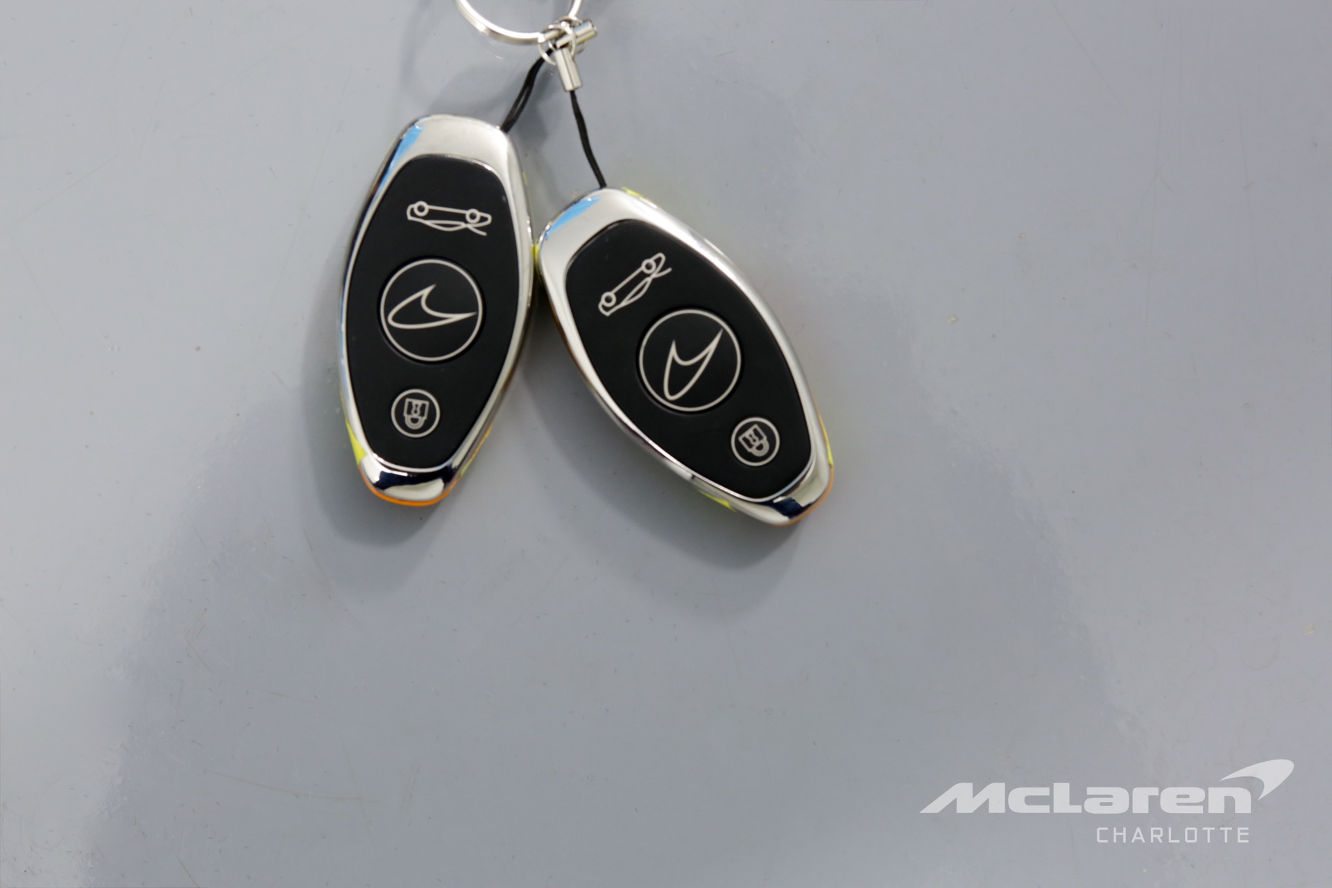 2020 MCLAREN 720S SPIDER PERFORMANCE, 19/20