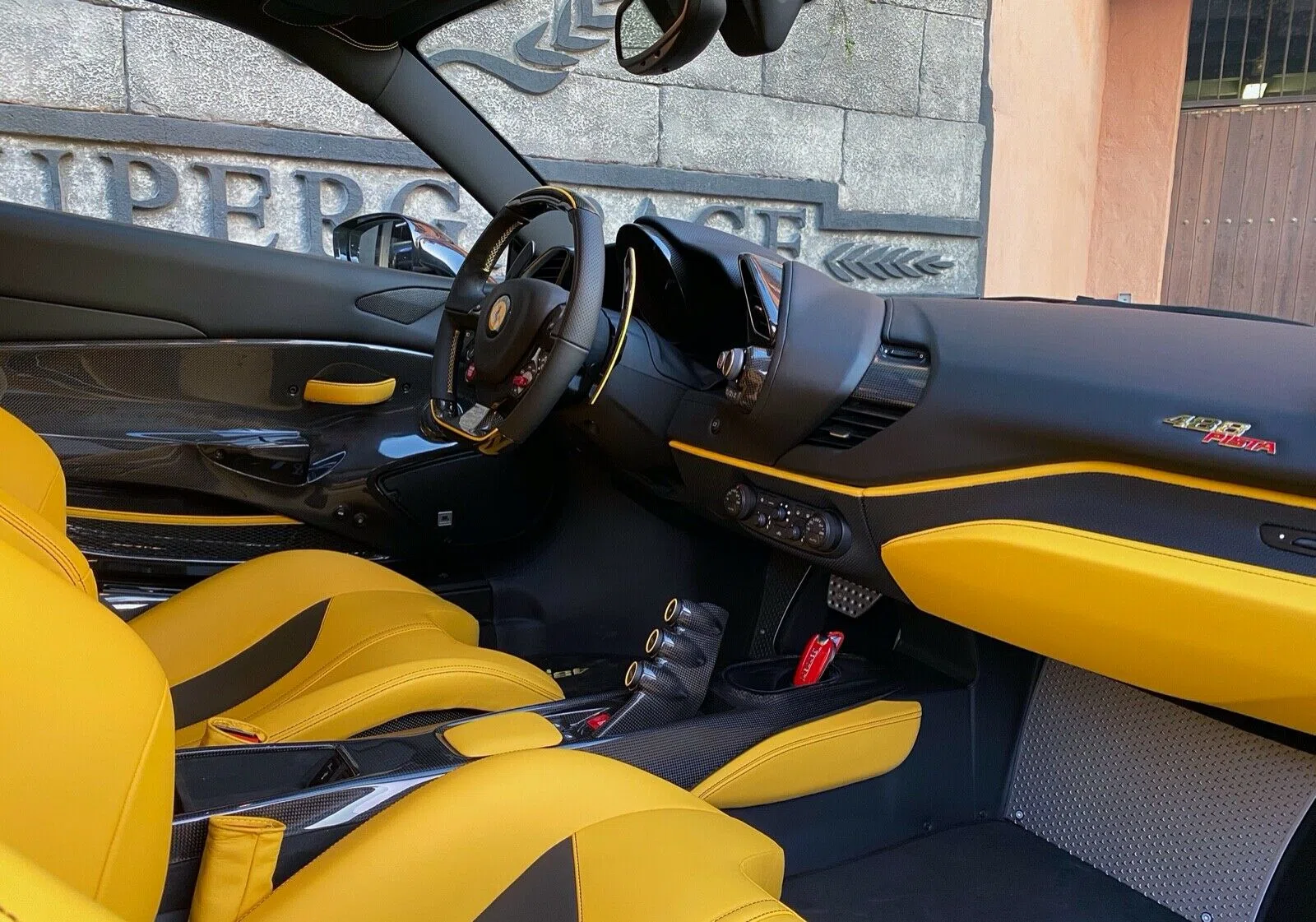 2020 Ferrari 488 Pista - Atelier Car interior