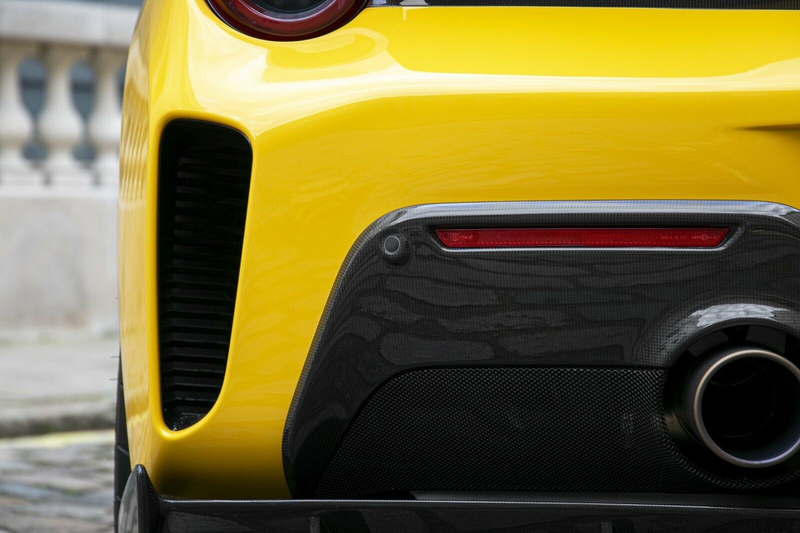 2019 Ferrari 488 Pista Pista, 9/20